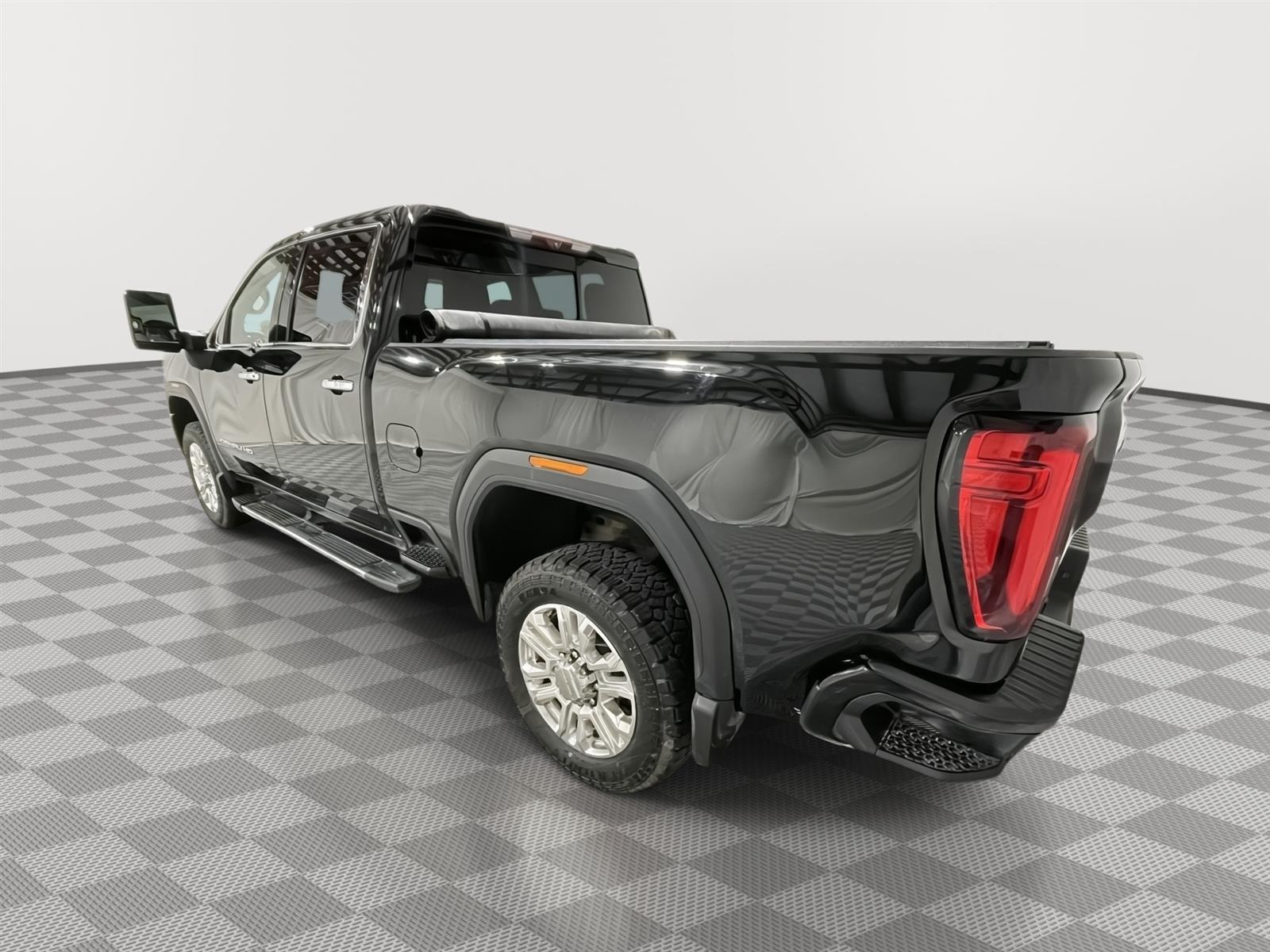Used 2020 GMC Sierra 2500HD Denali Crew Cab Truck for sale in St Joseph MO