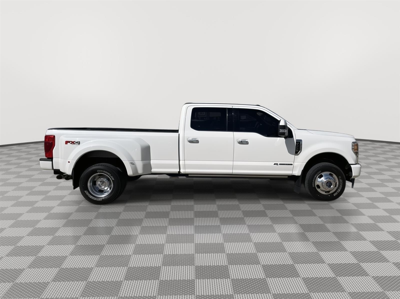 Used 2022 Ford Super Duty F-350 DRW Limited Crew Cab Truck for sale in St Joseph MO