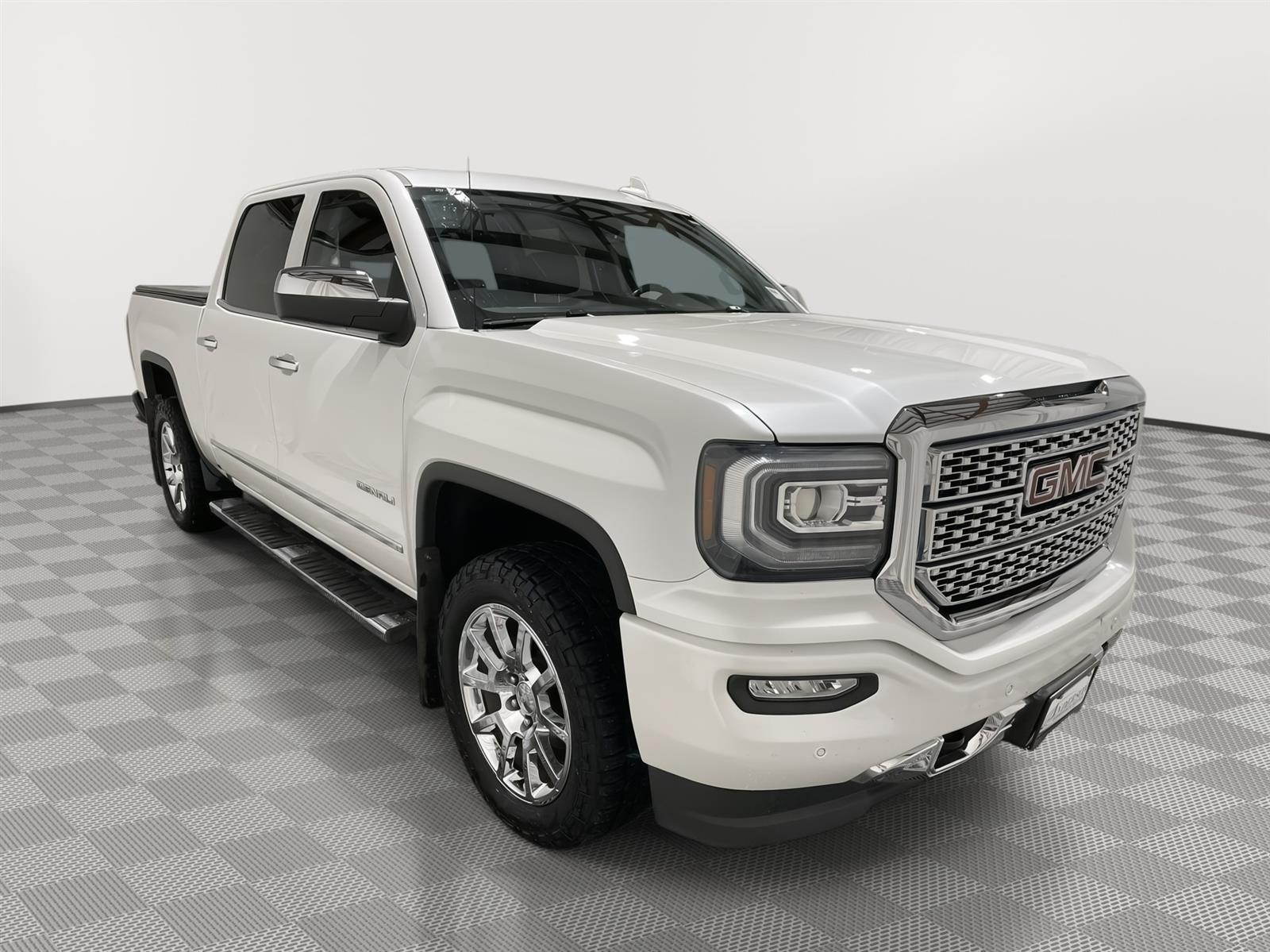 Used 2018 GMC Sierra 1500 Denali Crew Cab Truck for sale in St Joseph MO