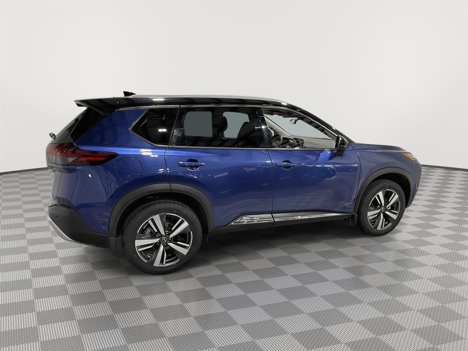 Used 2022 Nissan Rogue Platinum SUV for sale in St Joseph MO