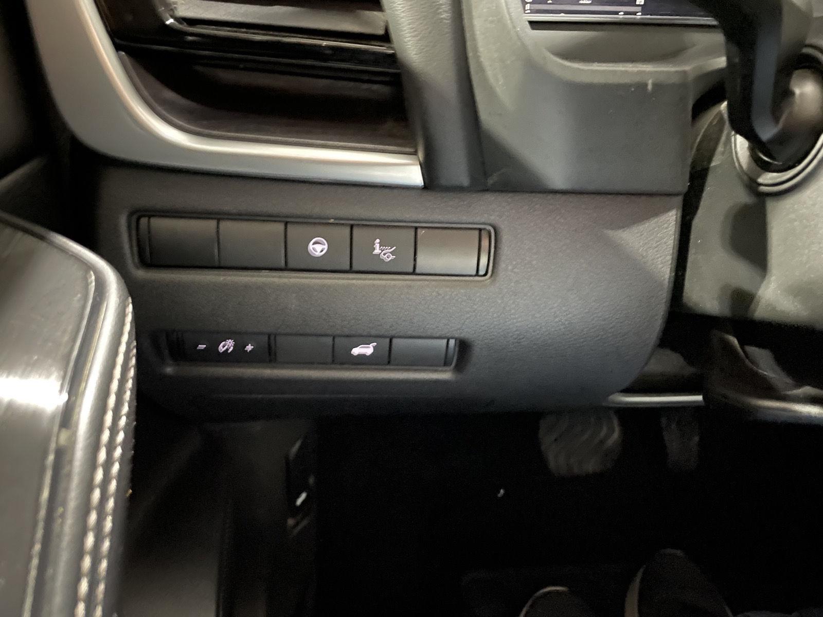 Used 2022 Nissan Rogue Platinum SUV for sale in St Joseph MO