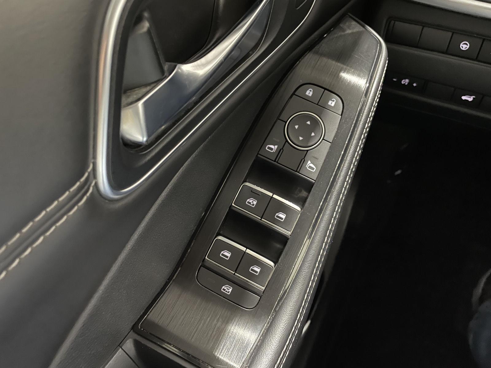 Used 2022 Nissan Rogue Platinum SUV for sale in St Joseph MO