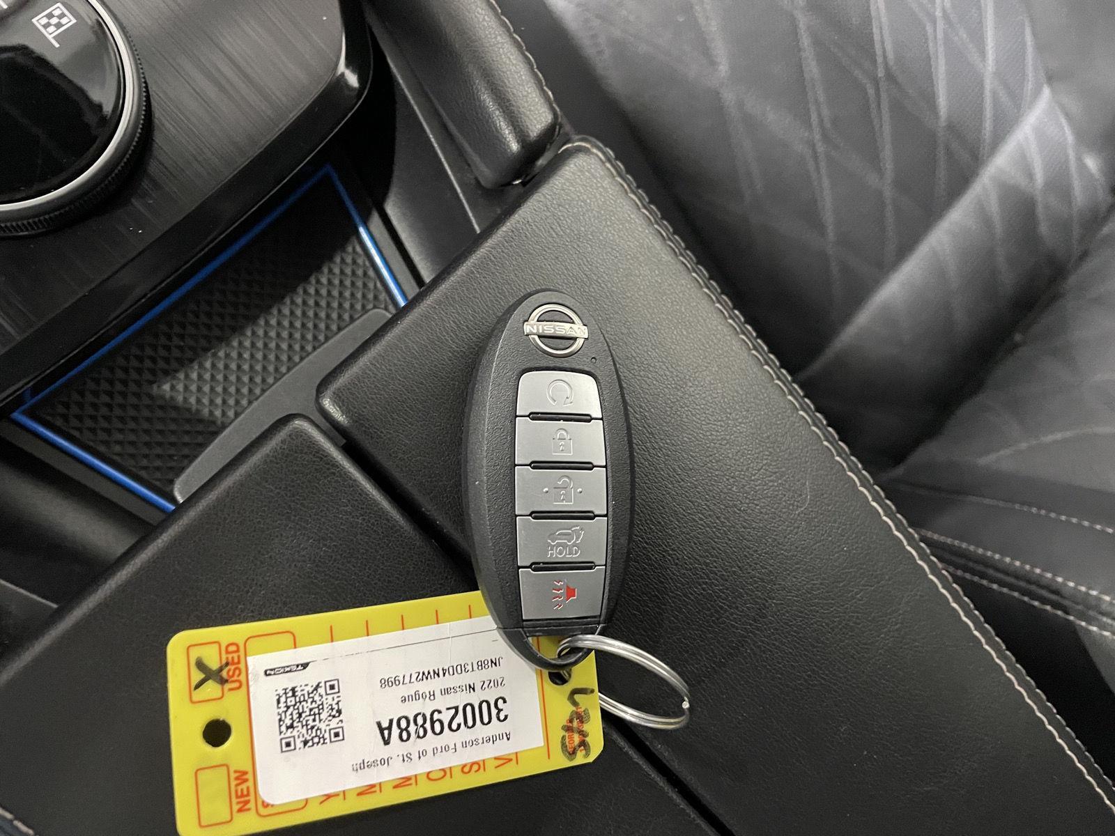 Used 2022 Nissan Rogue Platinum SUV for sale in St Joseph MO
