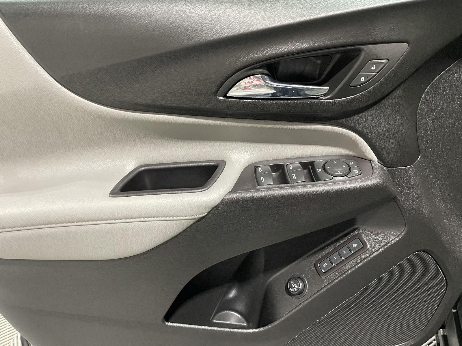 Pre-Owned 2020 Chevrolet Equinox for sale in St. Joseph MO