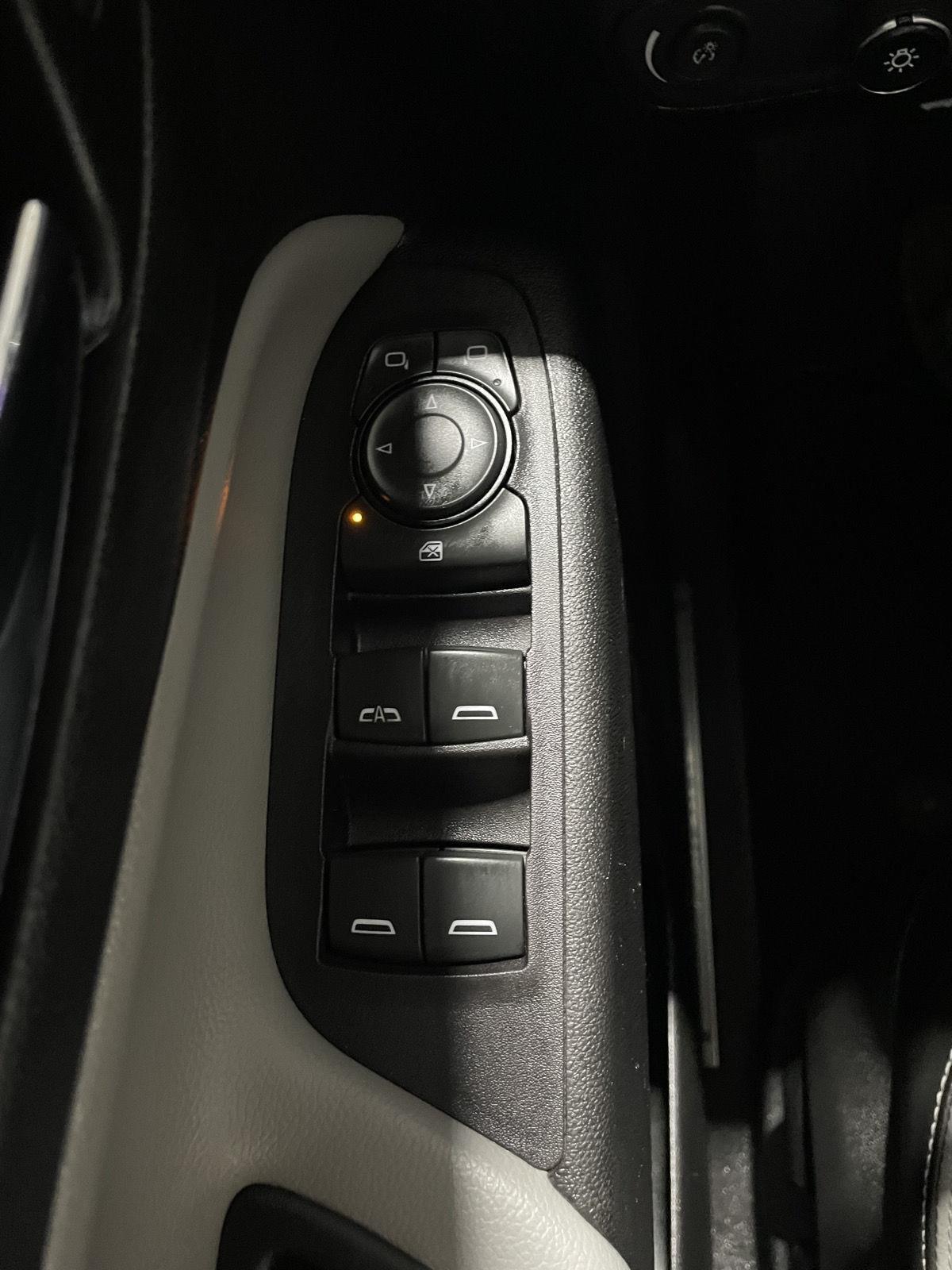 Used 2020 Chevrolet Equinox Premier SUV for sale in St Joseph MO
