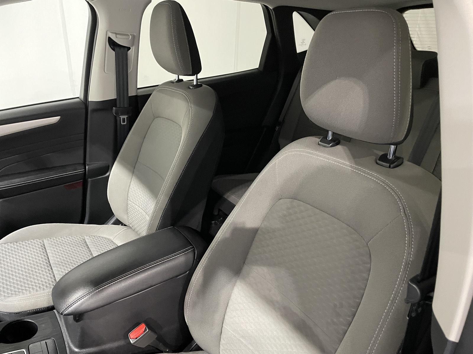 Used 2021 Ford Escape SE Hybrid SUV for sale in St Joseph MO