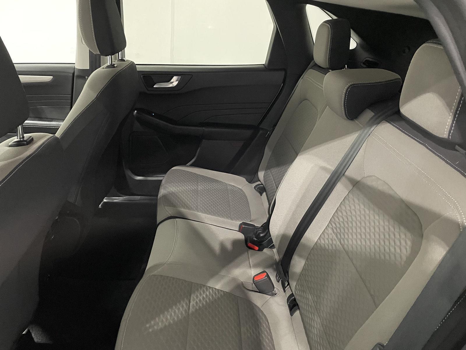 Used 2021 Ford Escape SE Hybrid SUV for sale in St Joseph MO