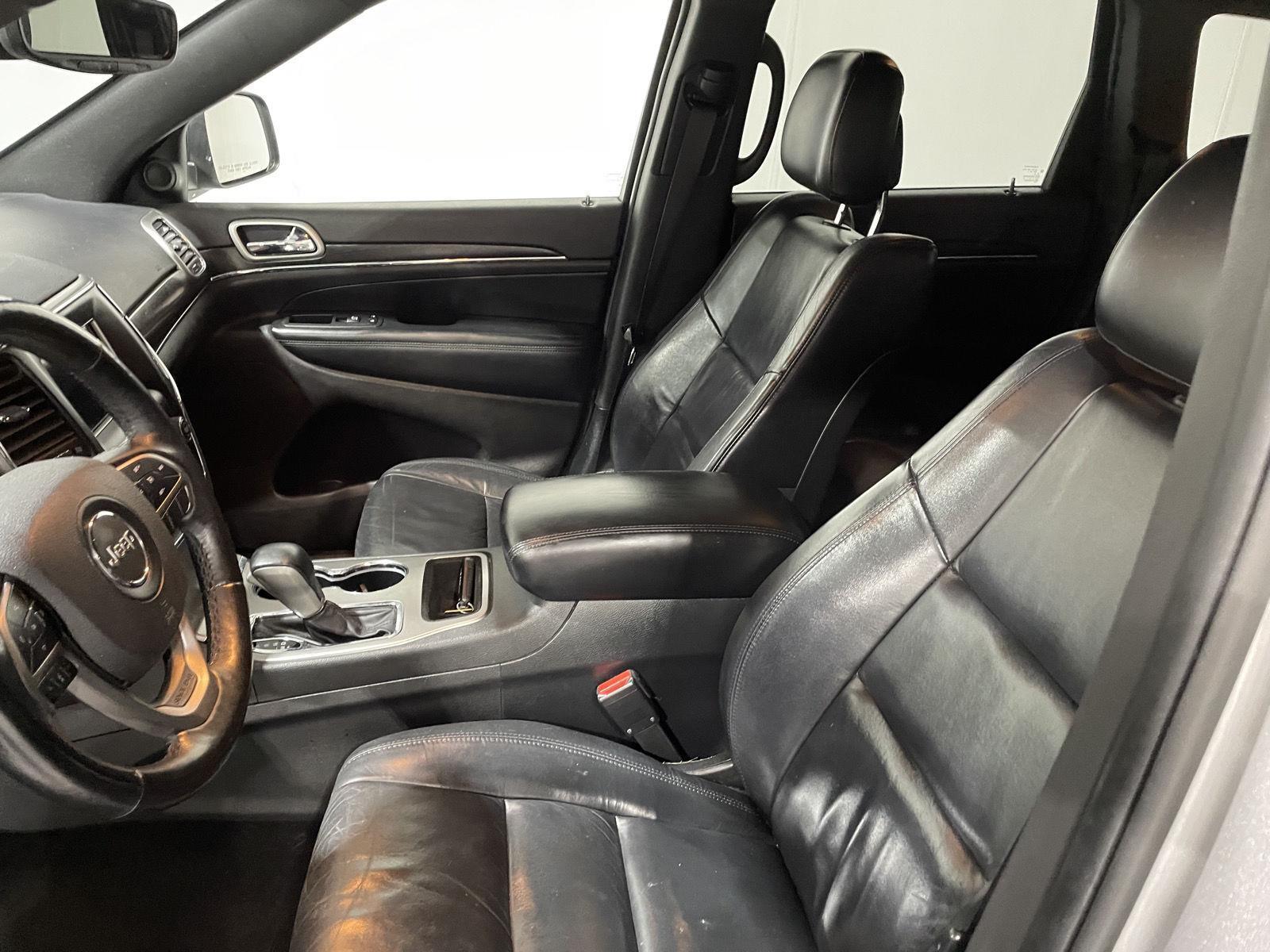 Used 2018 Jeep Grand Cherokee Limited SUV for sale in St Joseph MO