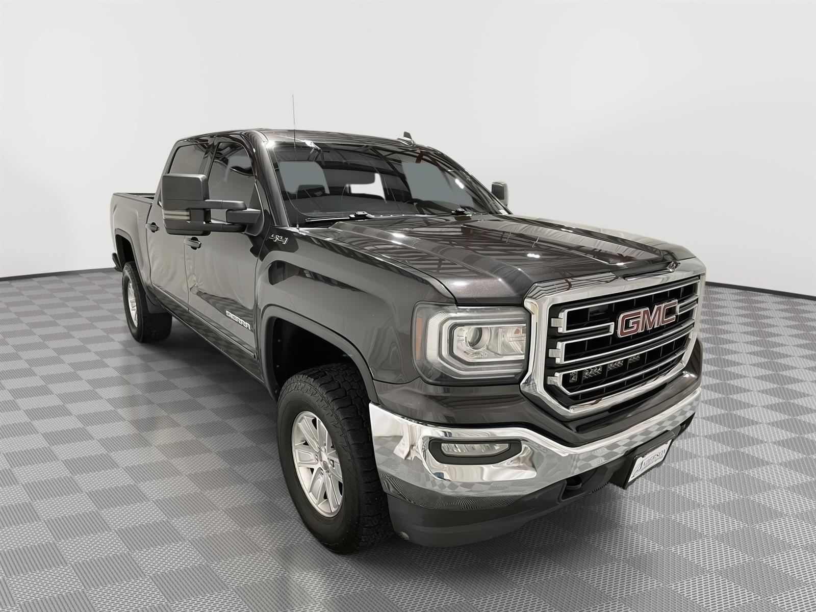 Used 2016 GMC Sierra 1500 SLE Crew Cab Truck for sale in St Joseph MO