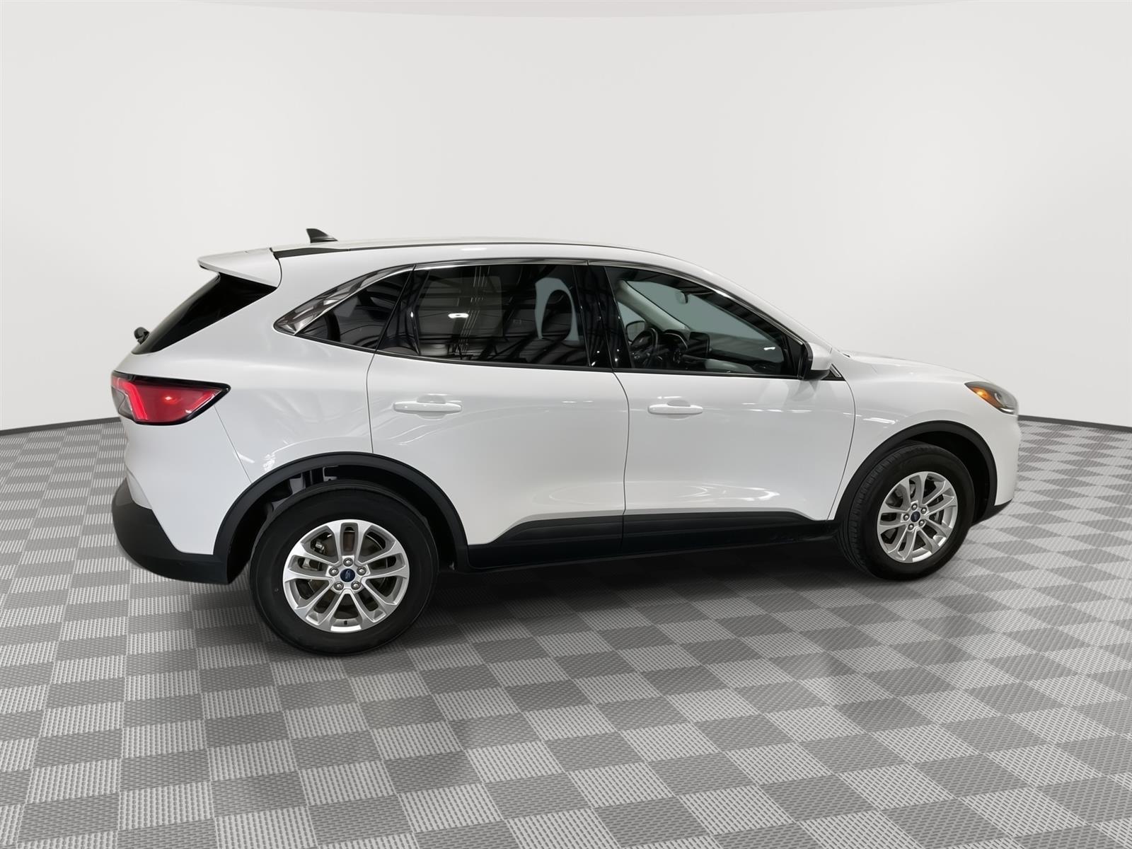 Used 2021 Ford Escape SE SUV for sale in St Joseph MO