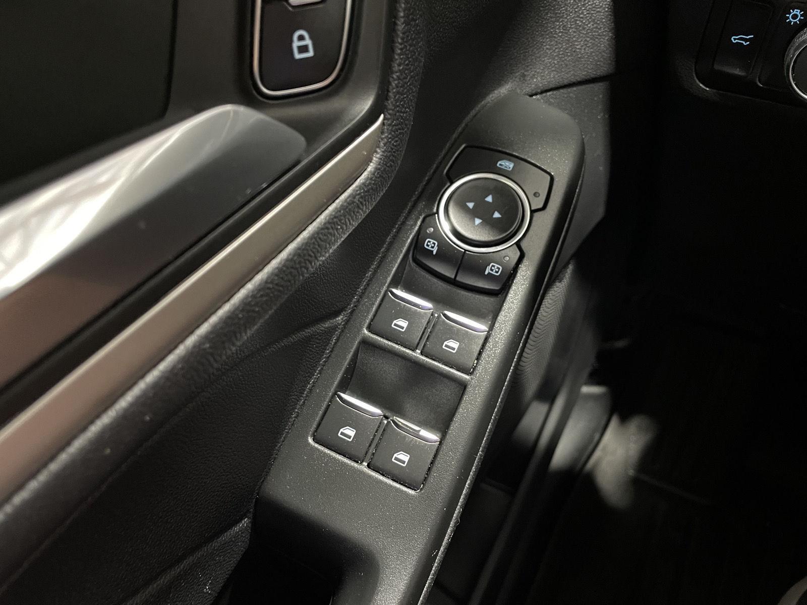 Used 2021 Ford Escape SE SUV for sale in St Joseph MO