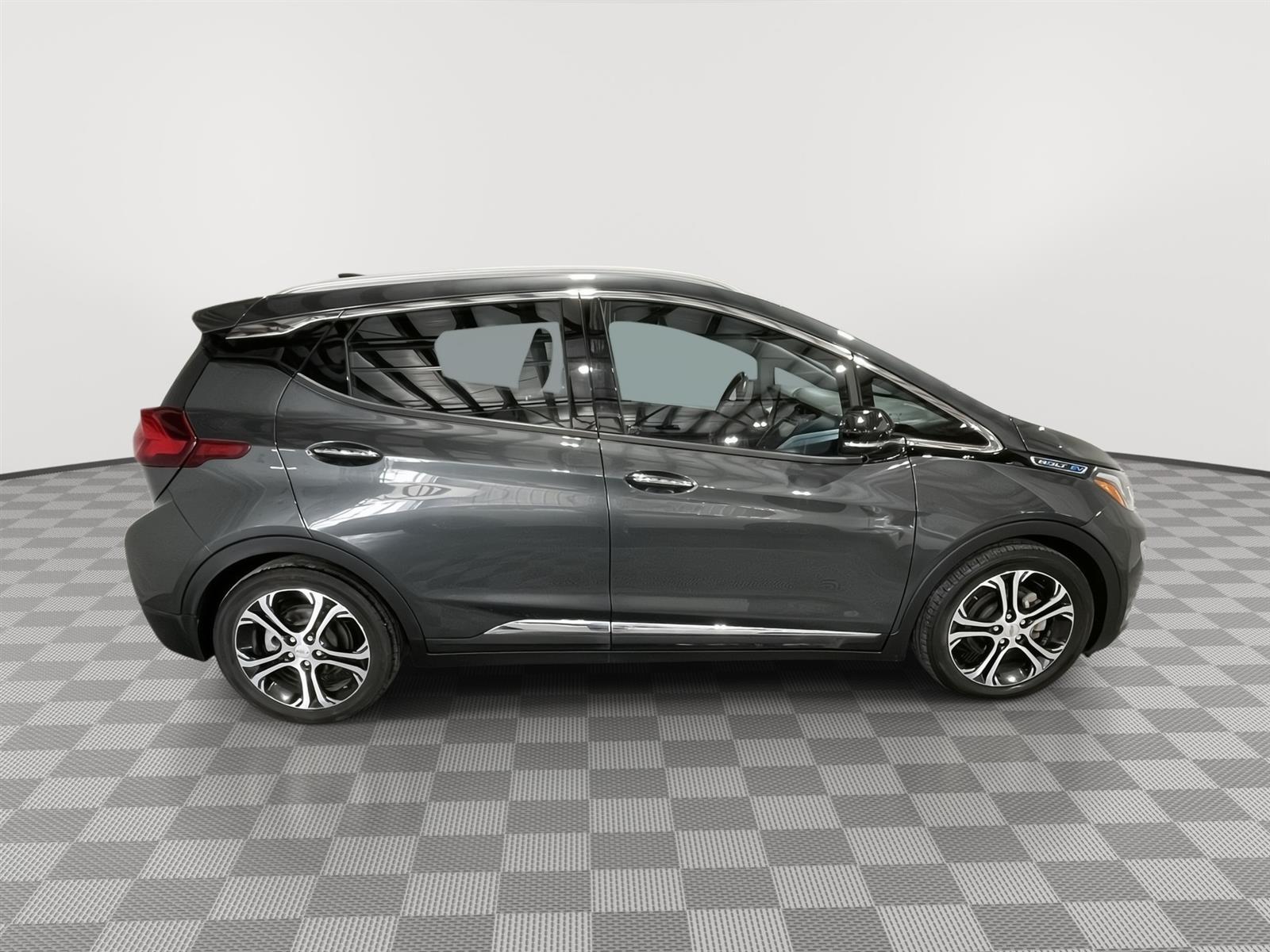 Used 2018 Chevrolet Bolt EV Premier Hatchback for sale in St Joseph MO