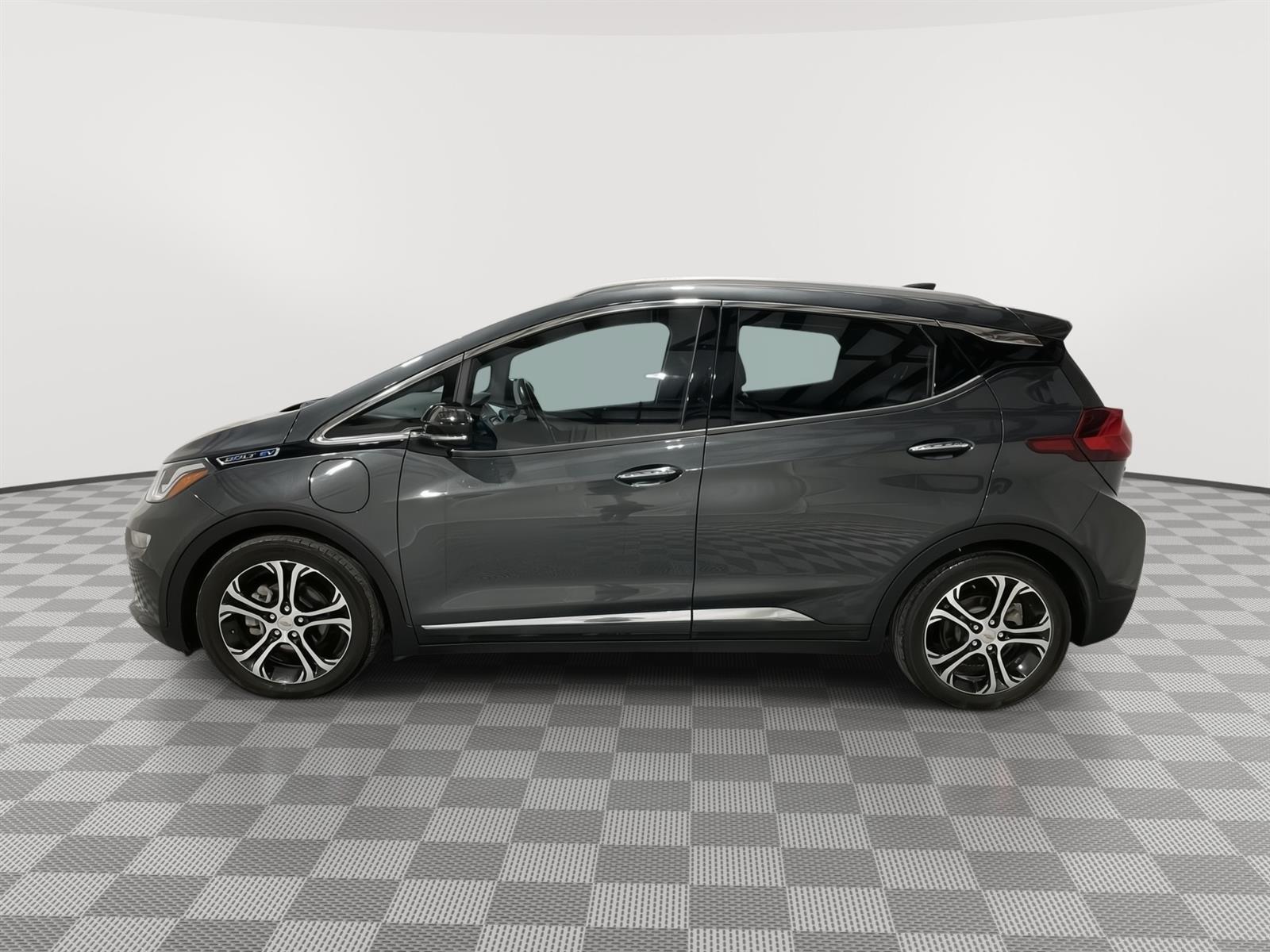 Used 2018 Chevrolet Bolt EV Premier Hatchback for sale in St Joseph MO