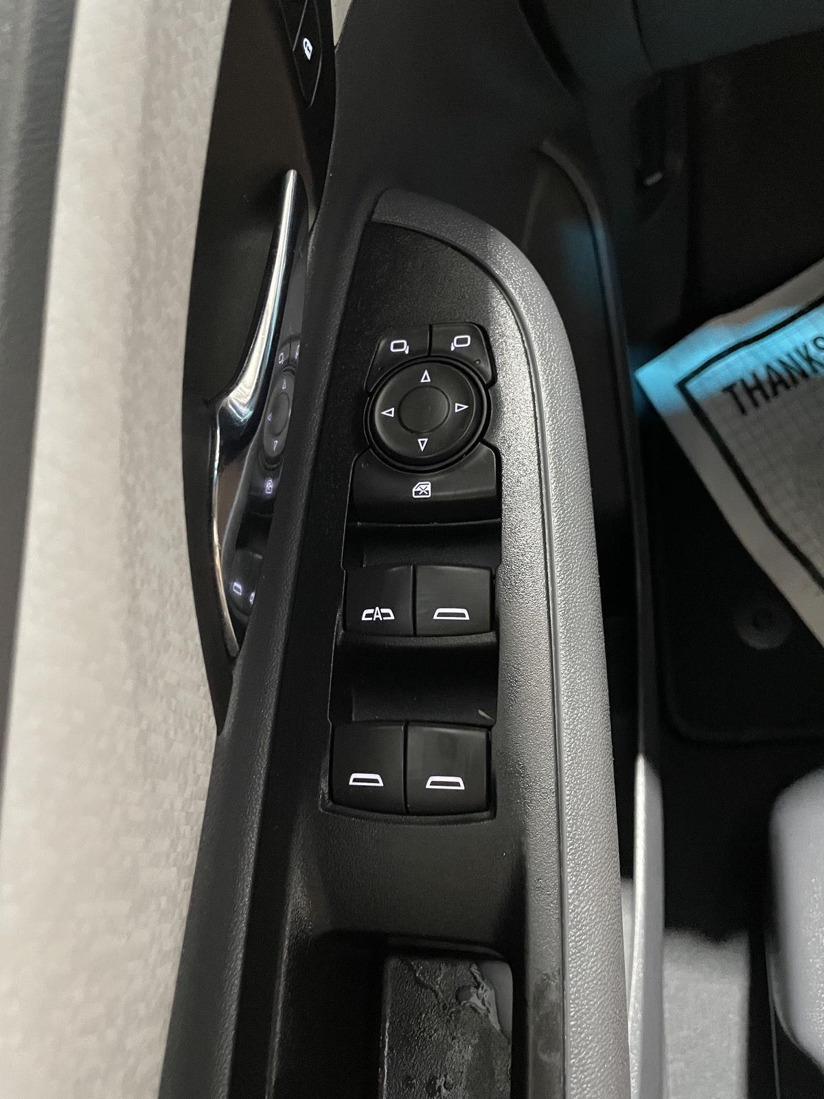 Used 2018 Chevrolet Bolt EV Premier Hatchback for sale in St Joseph MO