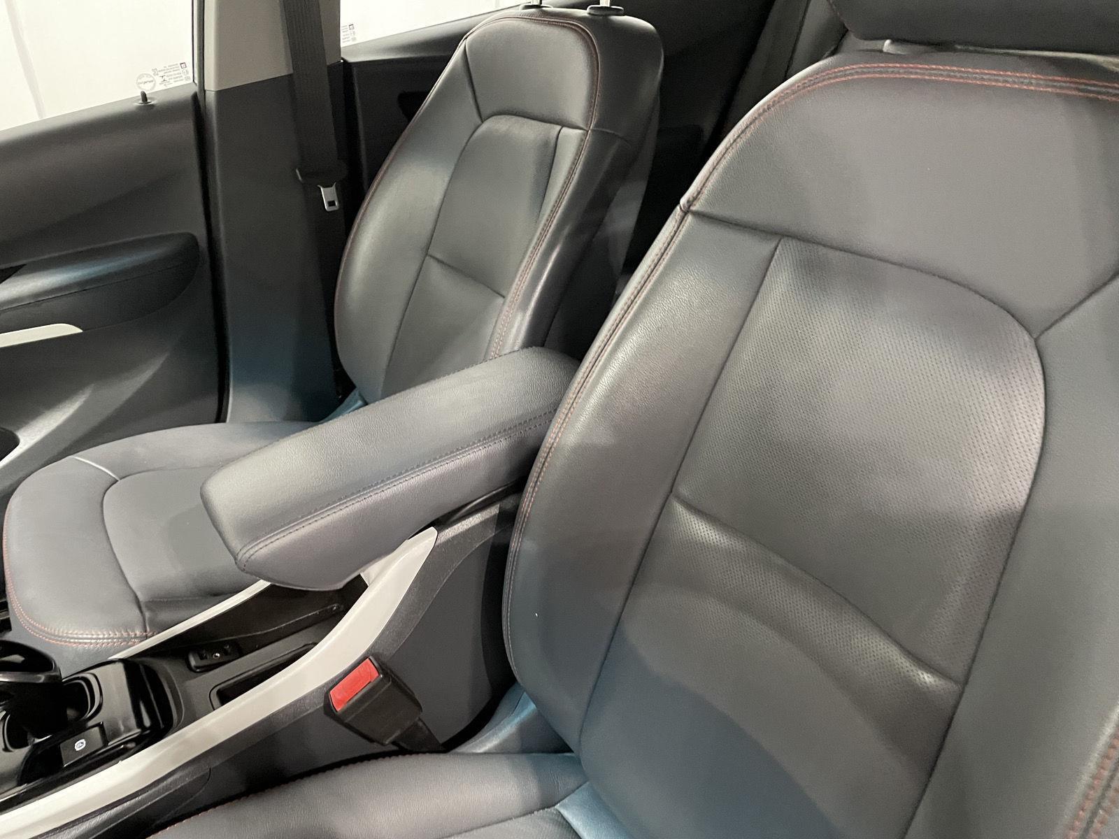 Used 2018 Chevrolet Bolt EV Premier Hatchback for sale in St Joseph MO