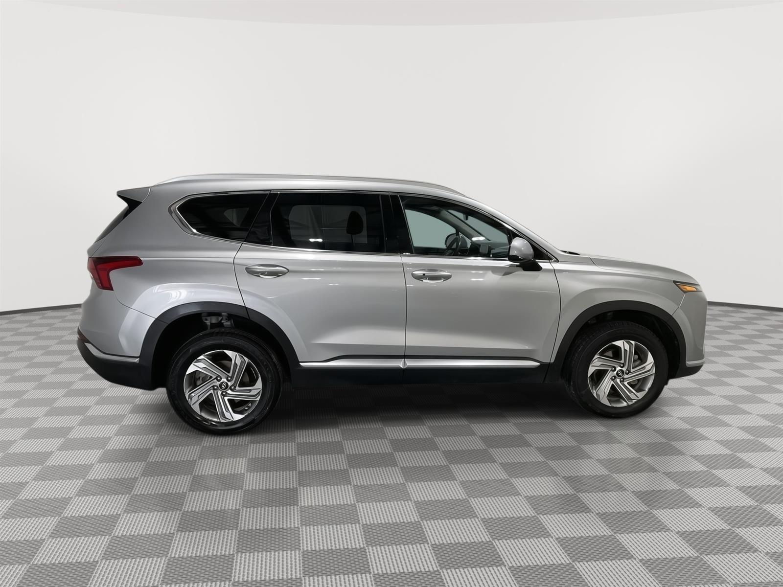 Used 2021 Hyundai Santa Fe SEL SUV for sale in St Joseph MO