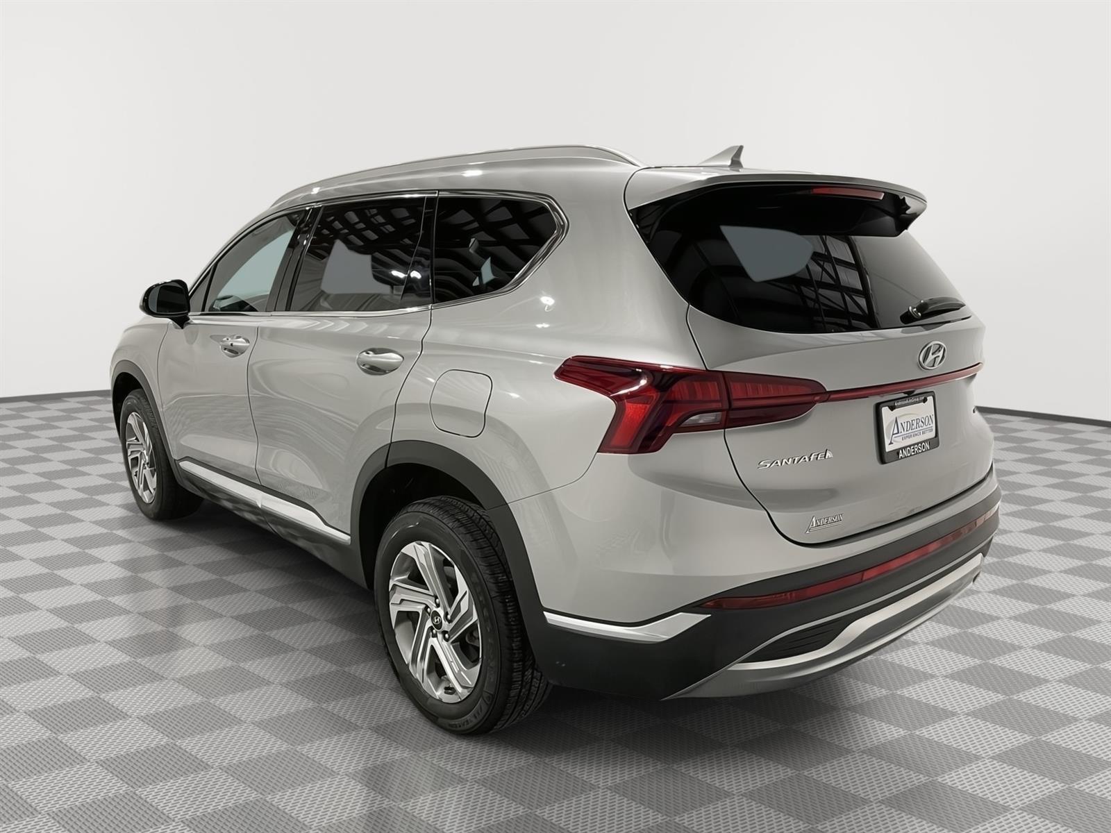 Used 2021 Hyundai Santa Fe SEL SUV for sale in St Joseph MO