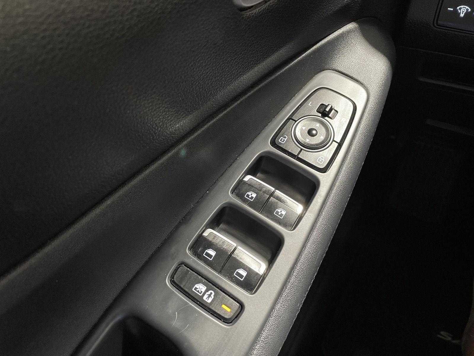 Used 2021 Hyundai Santa Fe SEL SUV for sale in St Joseph MO