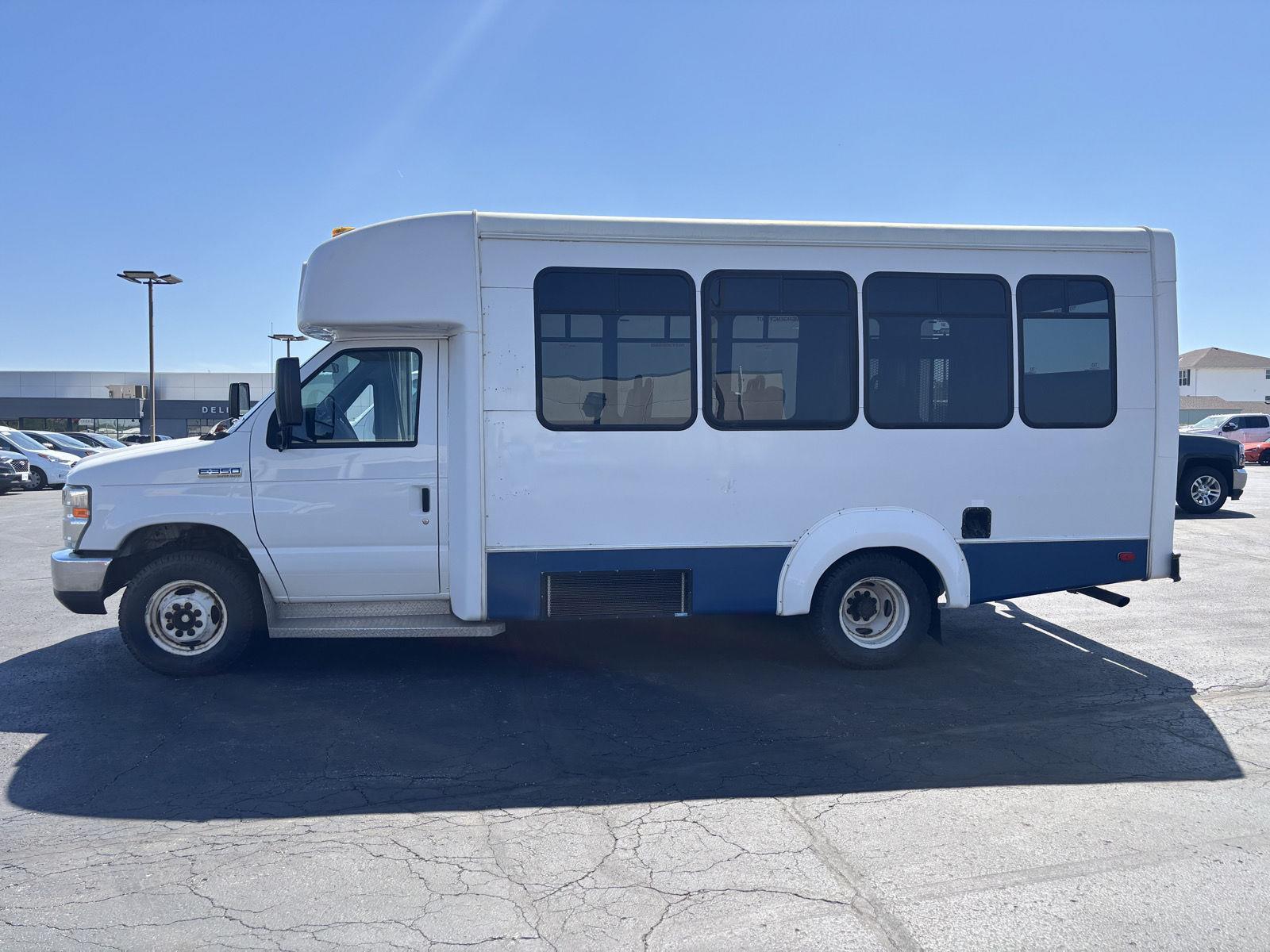 Used 2016 Ford Econoline Commercial Cutaway E-350 Super Duty 138 DRW specialty vehicle for sale in St Joseph MO