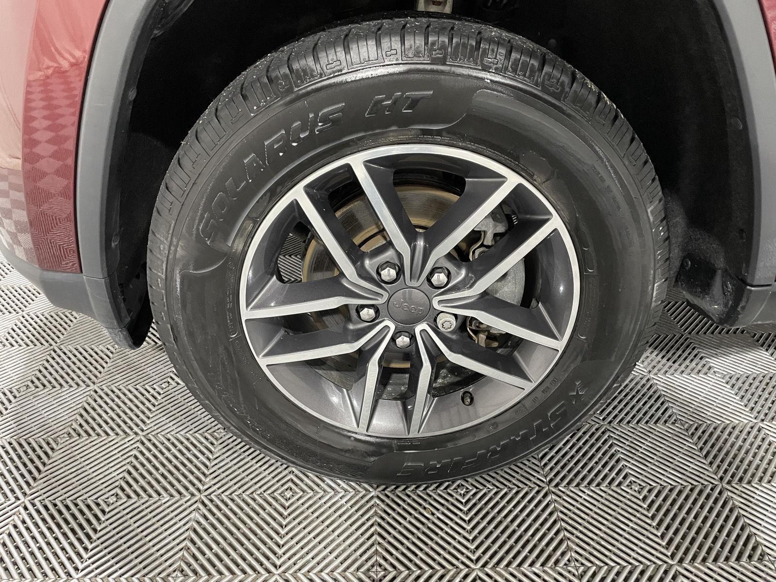 Used 2019 Jeep Grand Cherokee Limited SUV for sale in St Joseph MO