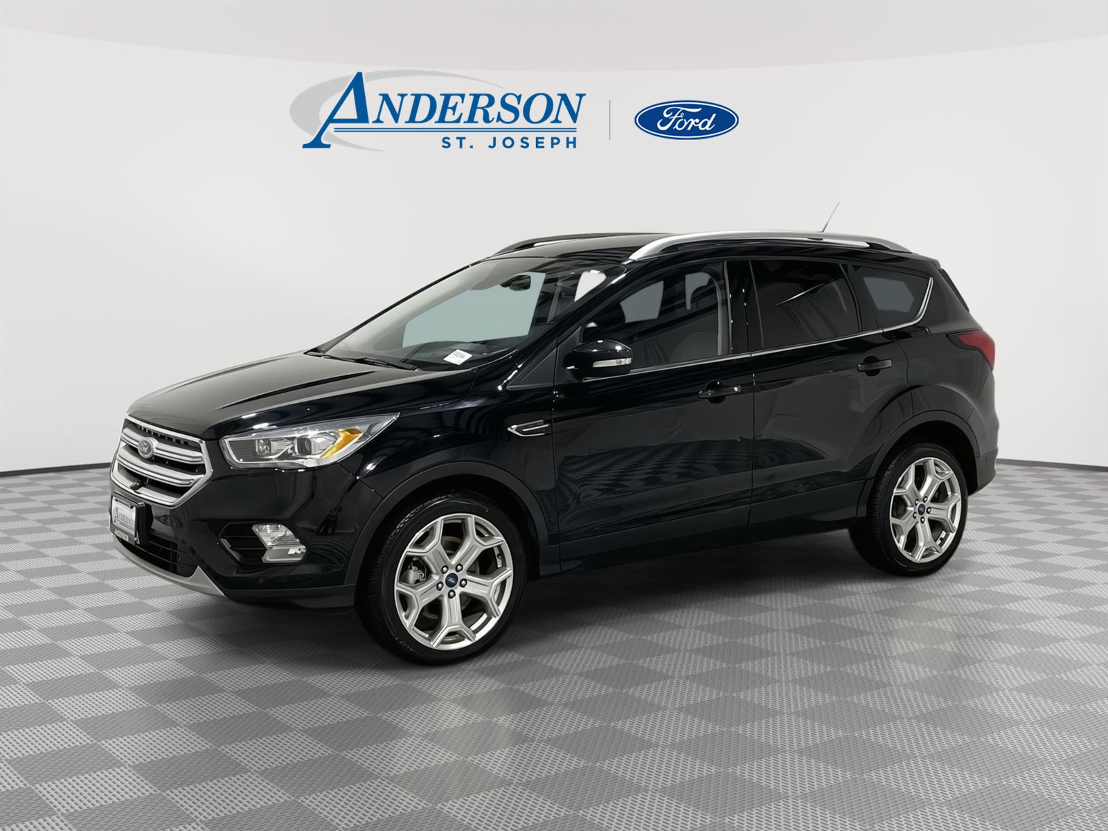 Used 2019 Ford Escape Titanium Stock: 3003288A