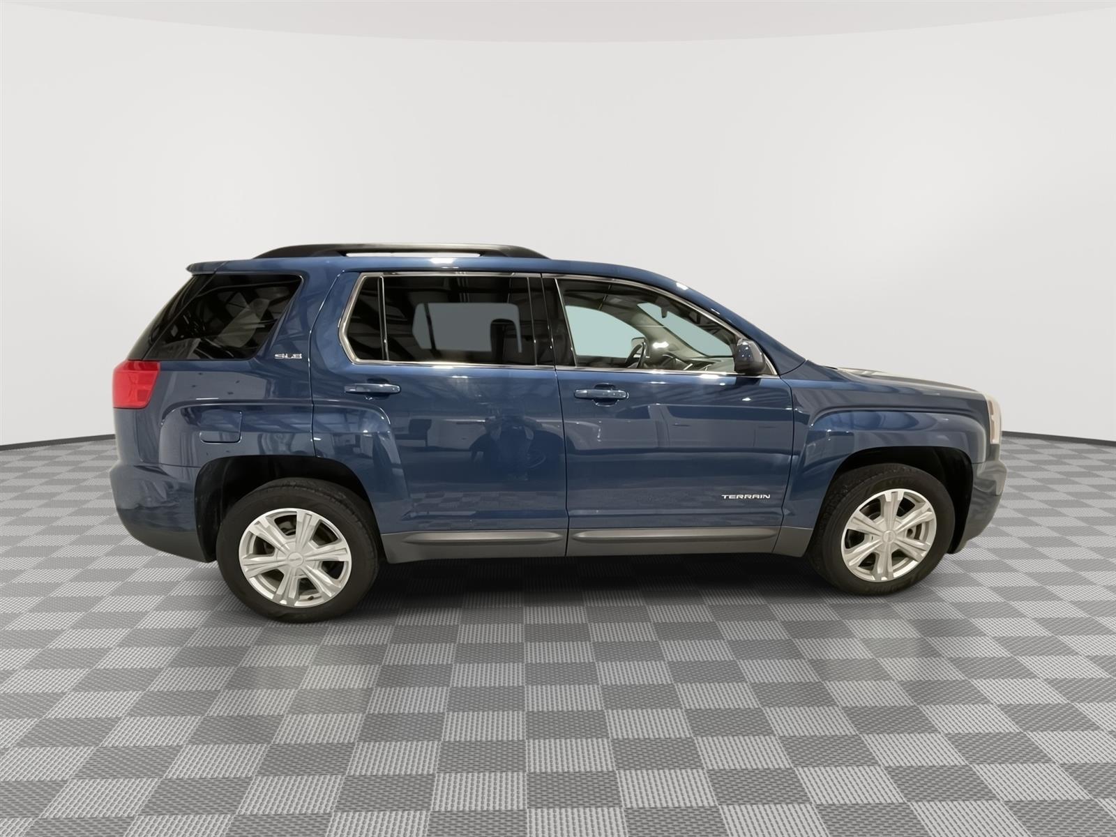 Used 2017 GMC Terrain SLE SUV for sale in St Joseph MO