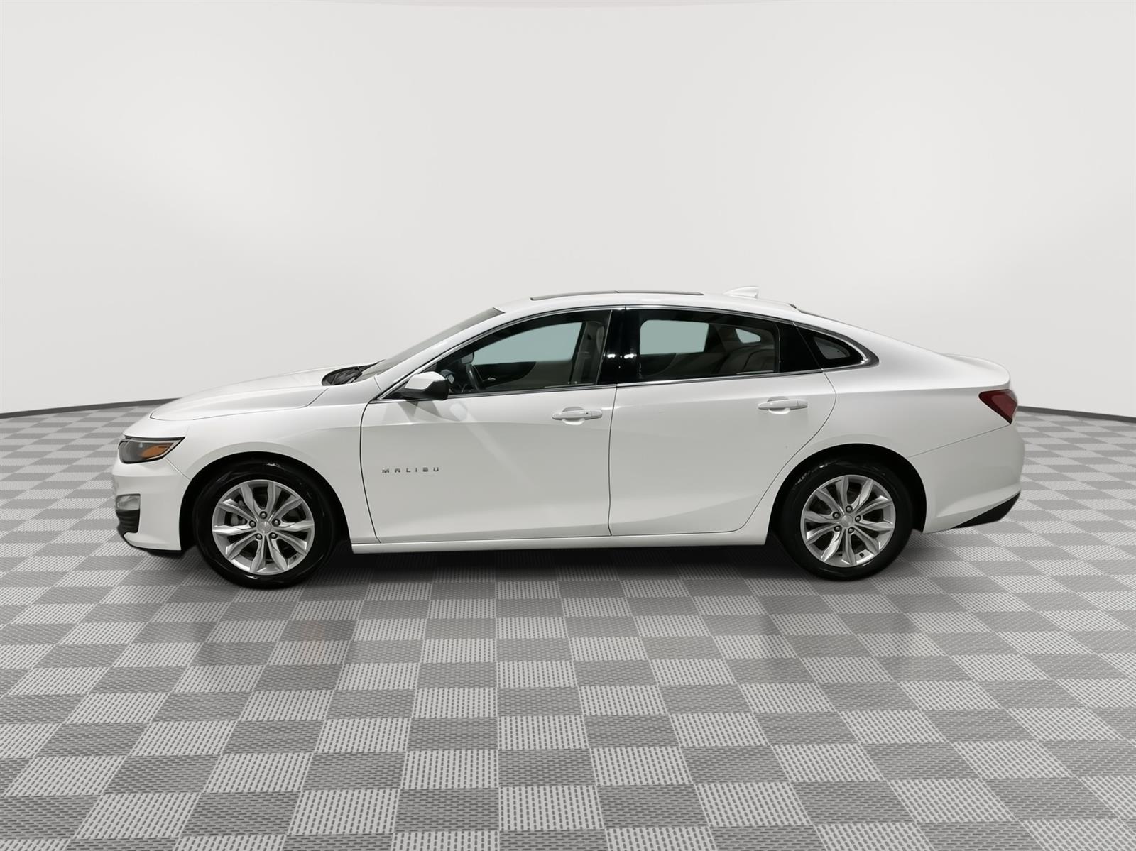 Used 2019 Chevrolet Malibu LT Sedan for sale in St Joseph MO