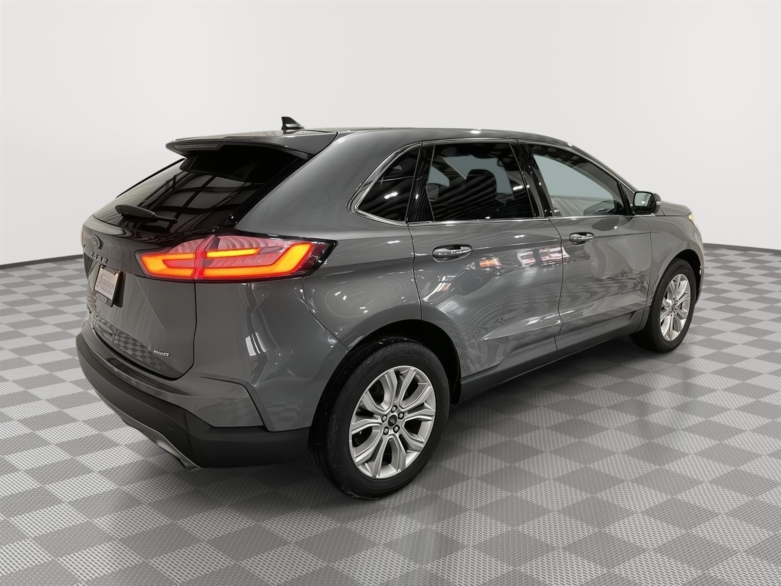 Used 2024 Ford Edge Titanium SUV for sale in St Joseph MO