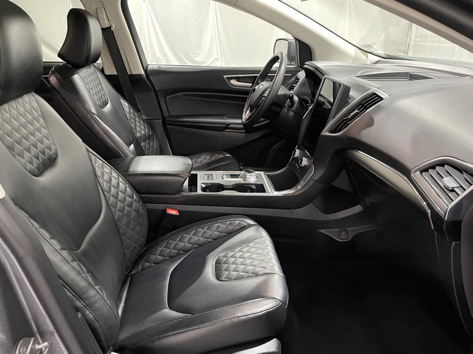 Pre-Owned 2024 Ford Edge for sale in St. Joseph MO