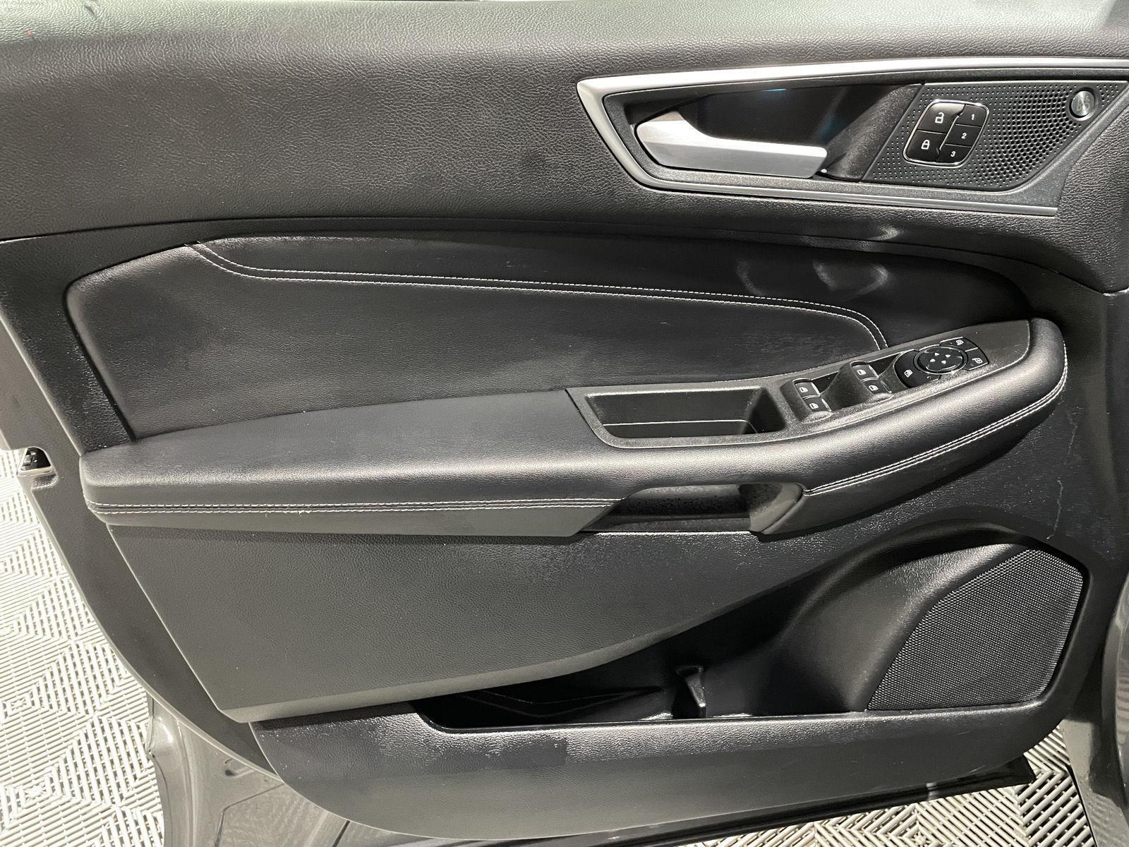 Used 2024 Ford Edge Titanium SUV for sale in St Joseph MO