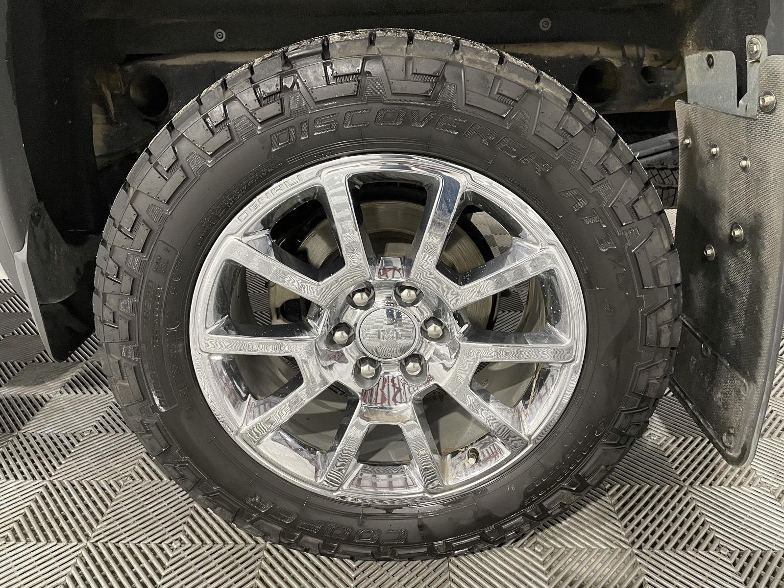 Used 2018 GMC Sierra 1500 Denali Crew Cab Truck for sale in St Joseph MO
