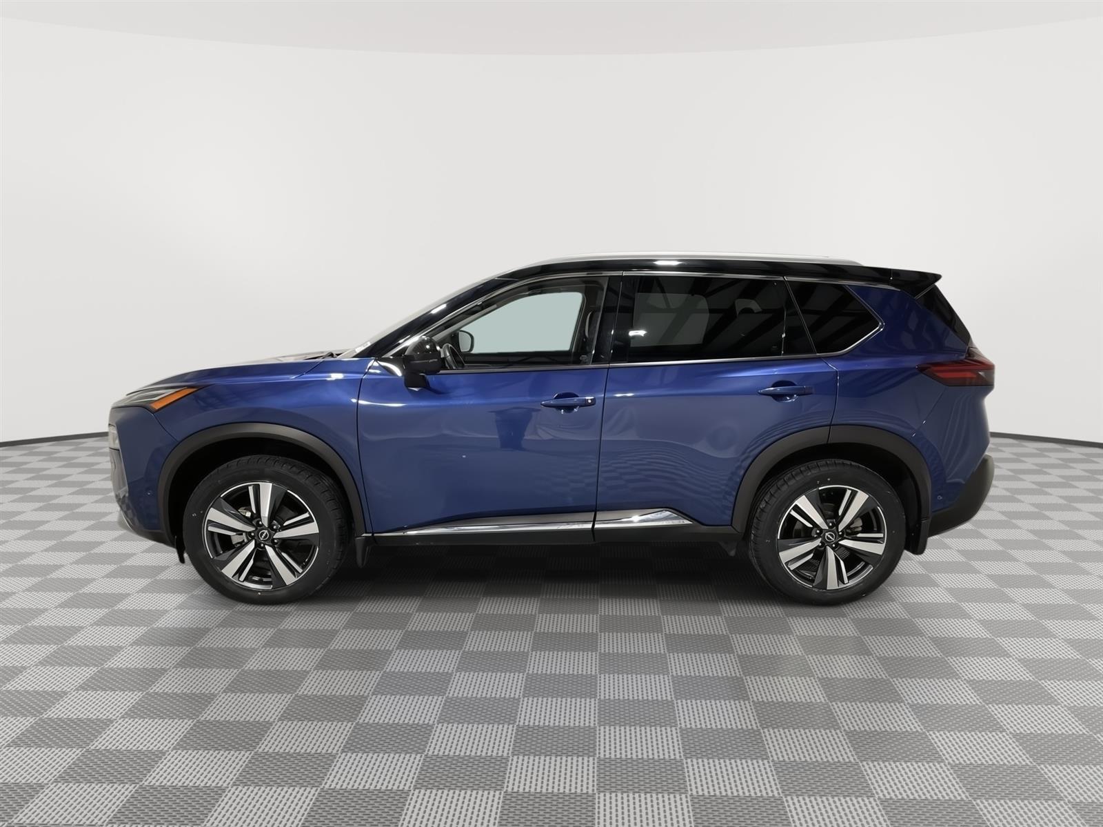Used 2022 Nissan Rogue Platinum SUV for sale in St Joseph MO