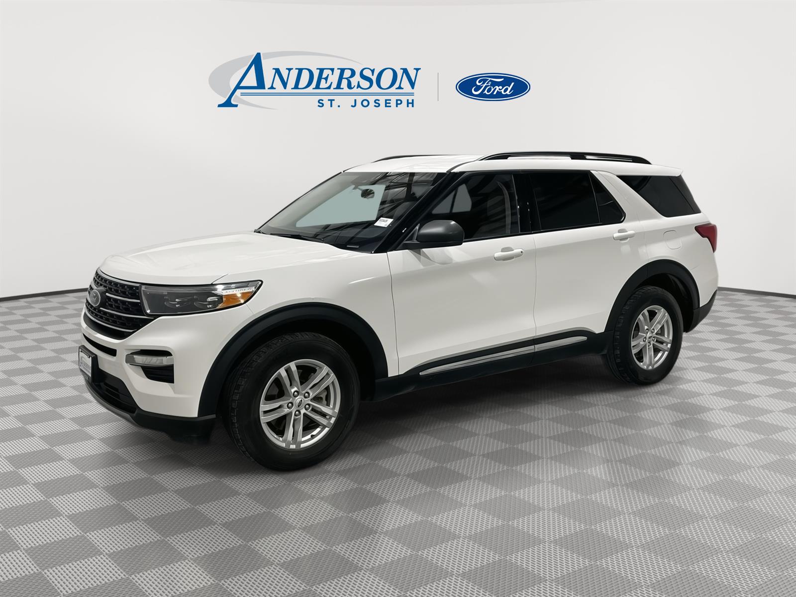 Used 2022 Ford Explorer XLT SUV for sale in St Joseph MO