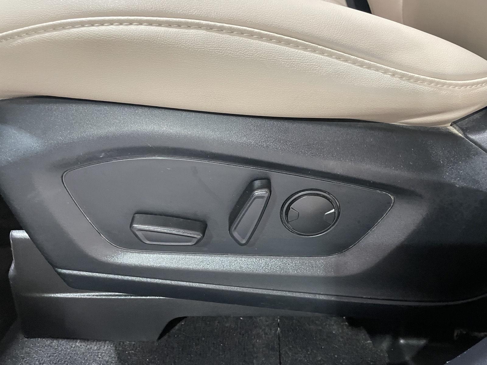 Used 2022 Ford Explorer XLT SUV for sale in St Joseph MO