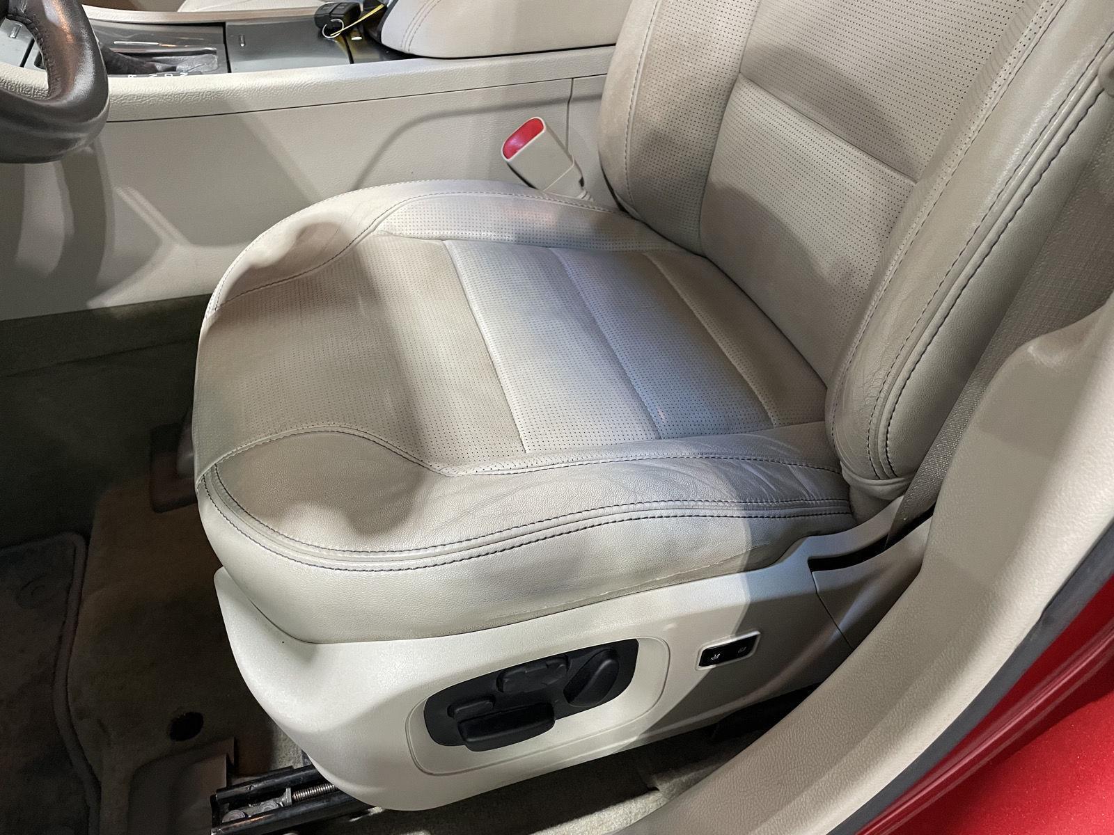 Used 2011 Ford Taurus Limited Sedan for sale in St Joseph MO