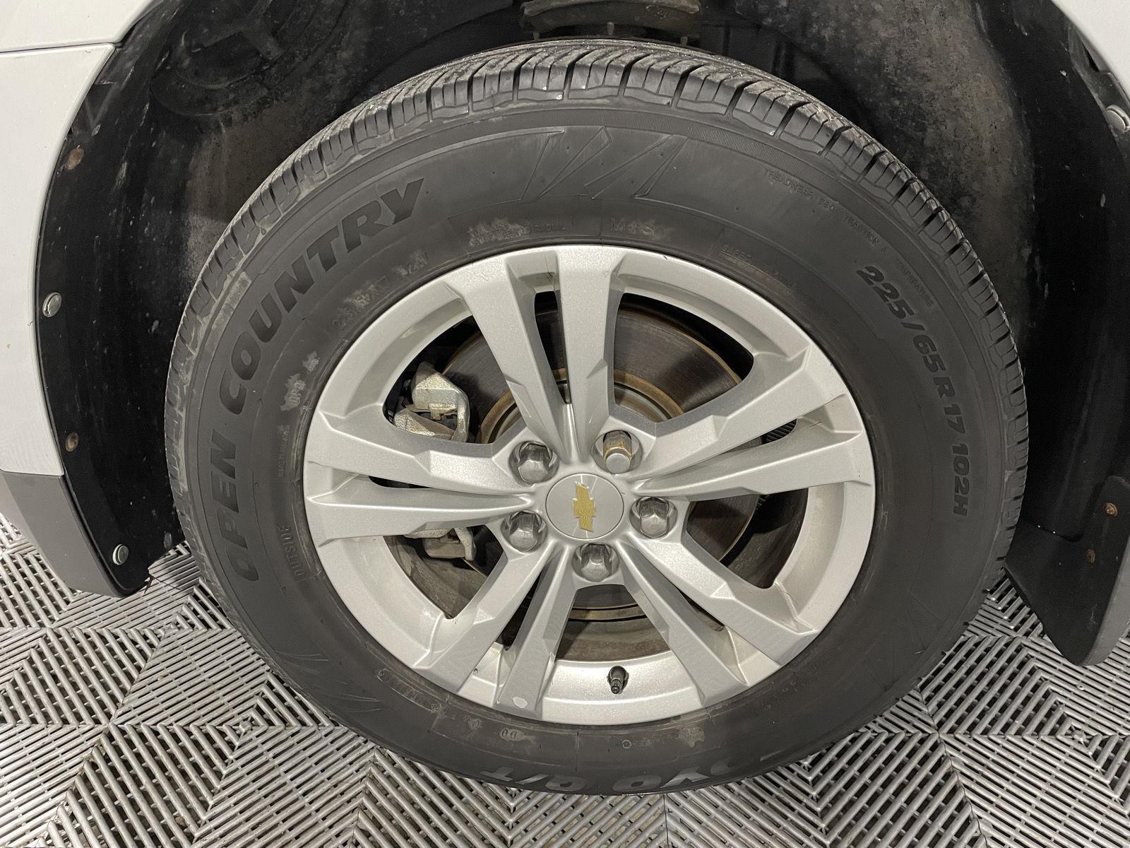 Used 2011 Chevrolet Equinox LT w/1LT 4 door for sale in St Joseph MO