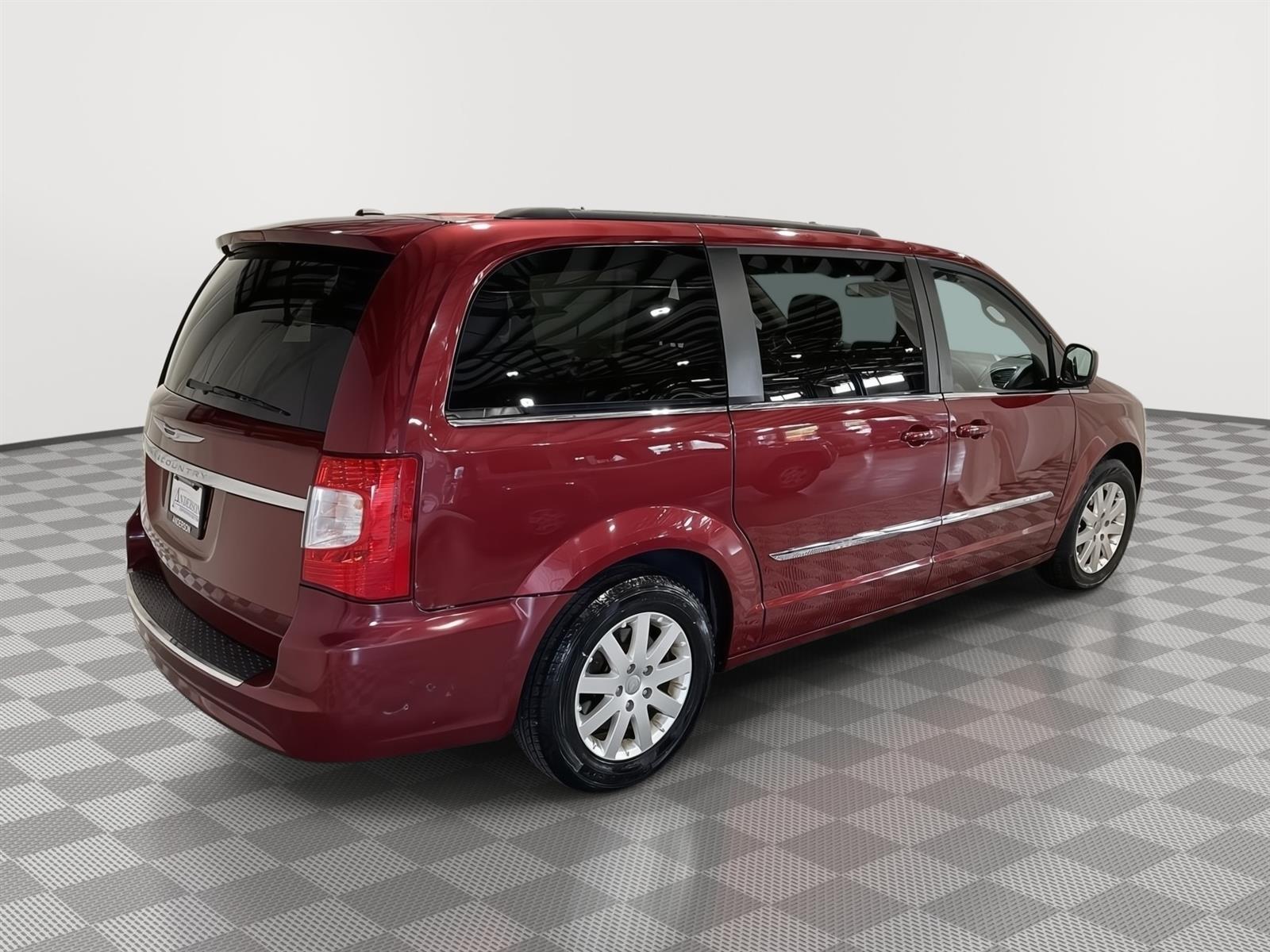 Used 2016 Chrysler Town And Country Touring Minivans for sale in St Joseph MO