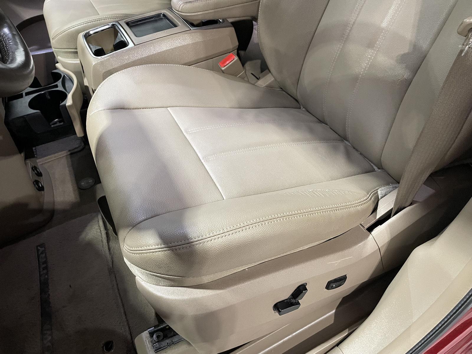 Used 2016 Chrysler Town And Country Touring Minivans for sale in St Joseph MO