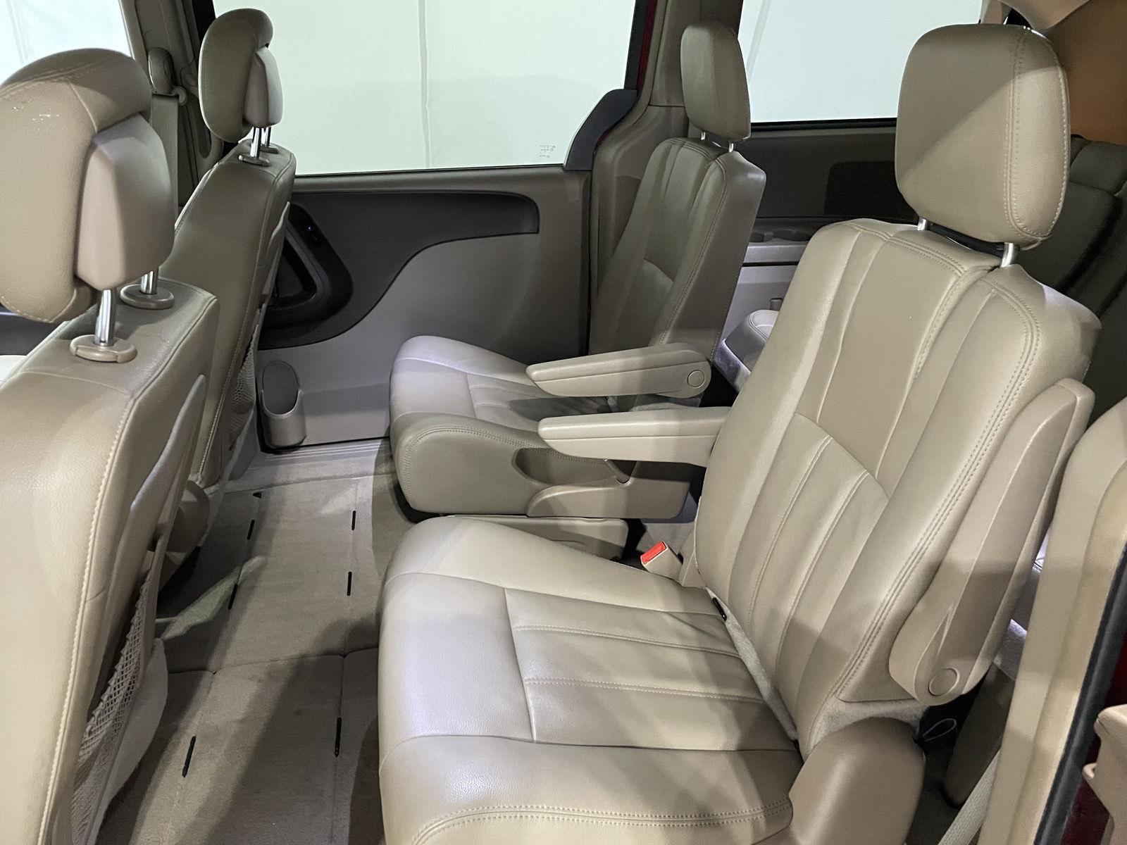 Used 2016 Chrysler Town And Country Touring Minivans for sale in St Joseph MO