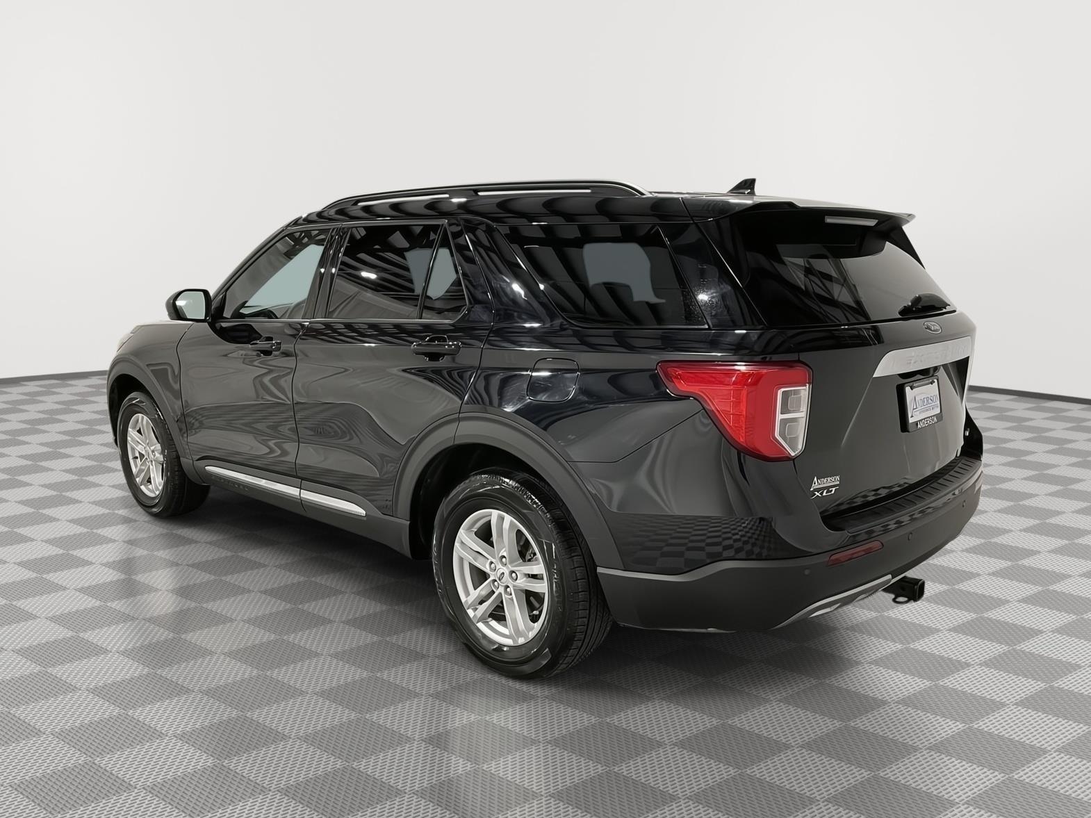Used 2020 Ford Explorer XLT 4WD SUV for sale in St Joseph MO