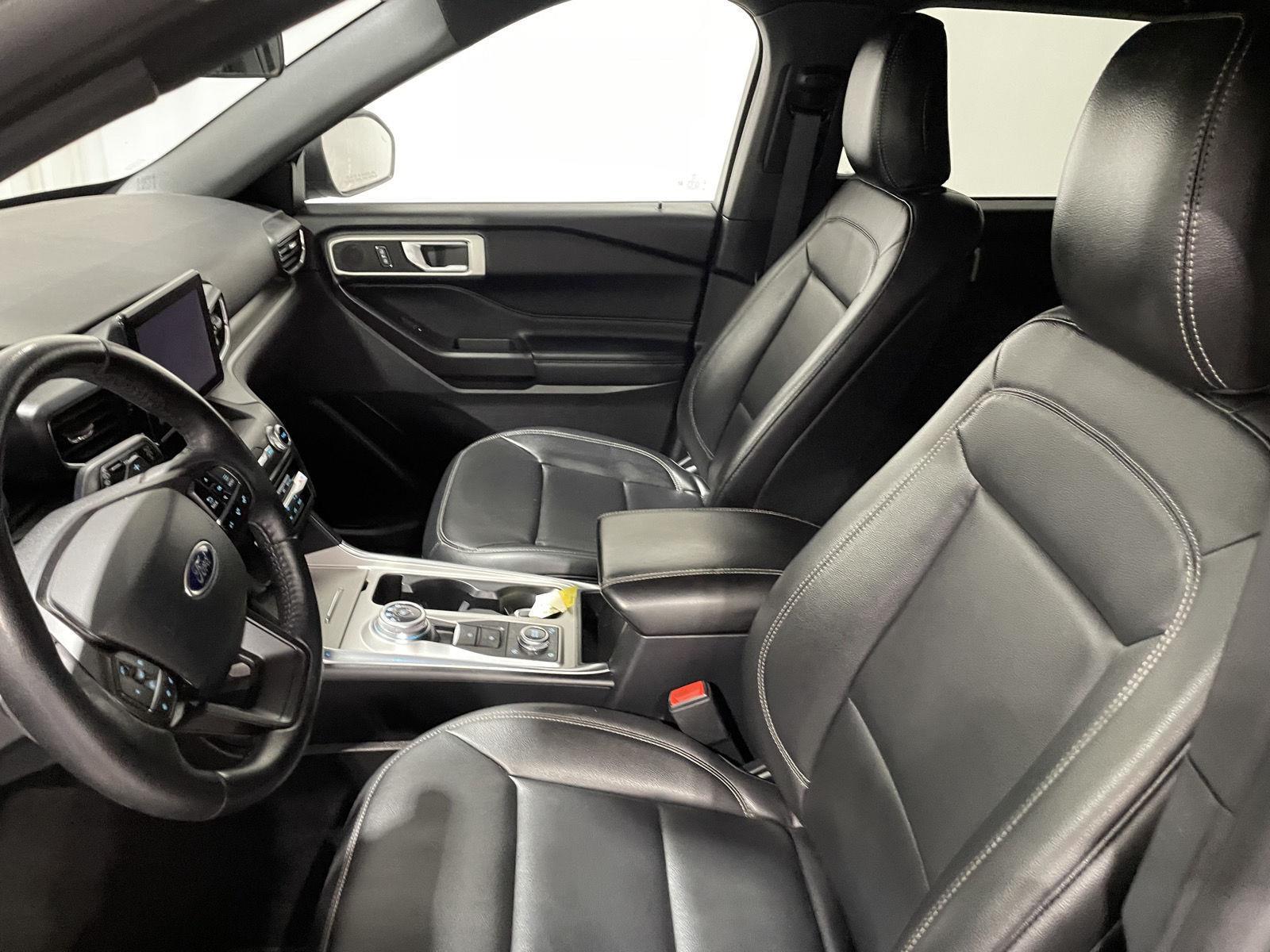 Used 2020 Ford Explorer XLT 4WD SUV for sale in St Joseph MO