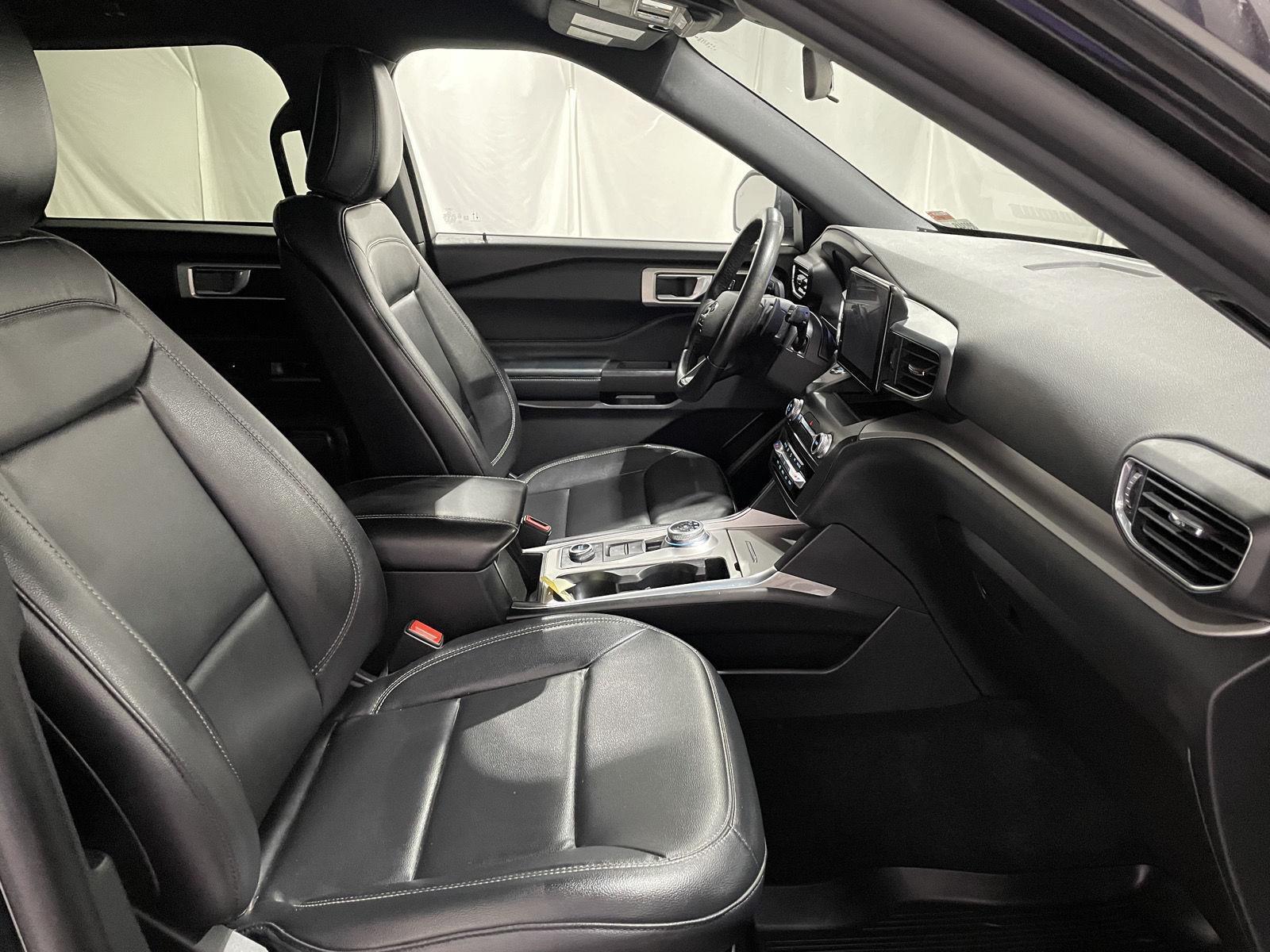 Used 2020 Ford Explorer XLT 4WD SUV for sale in St Joseph MO
