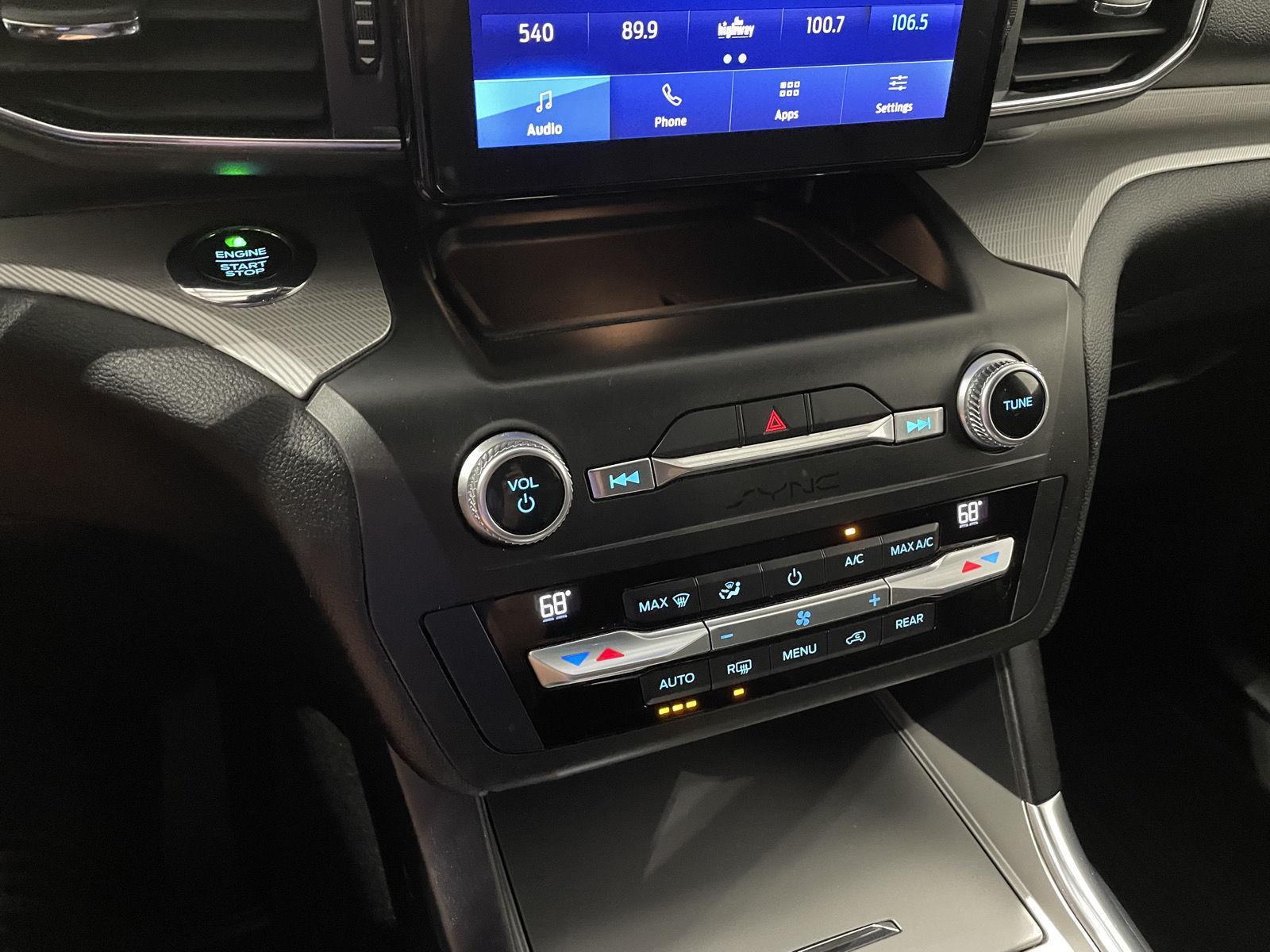 Used 2020 Ford Explorer XLT 4WD SUV for sale in St Joseph MO