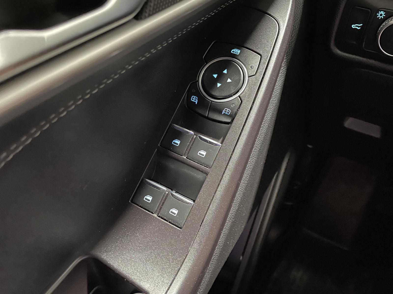 Used 2020 Ford Explorer XLT 4WD SUV for sale in St Joseph MO