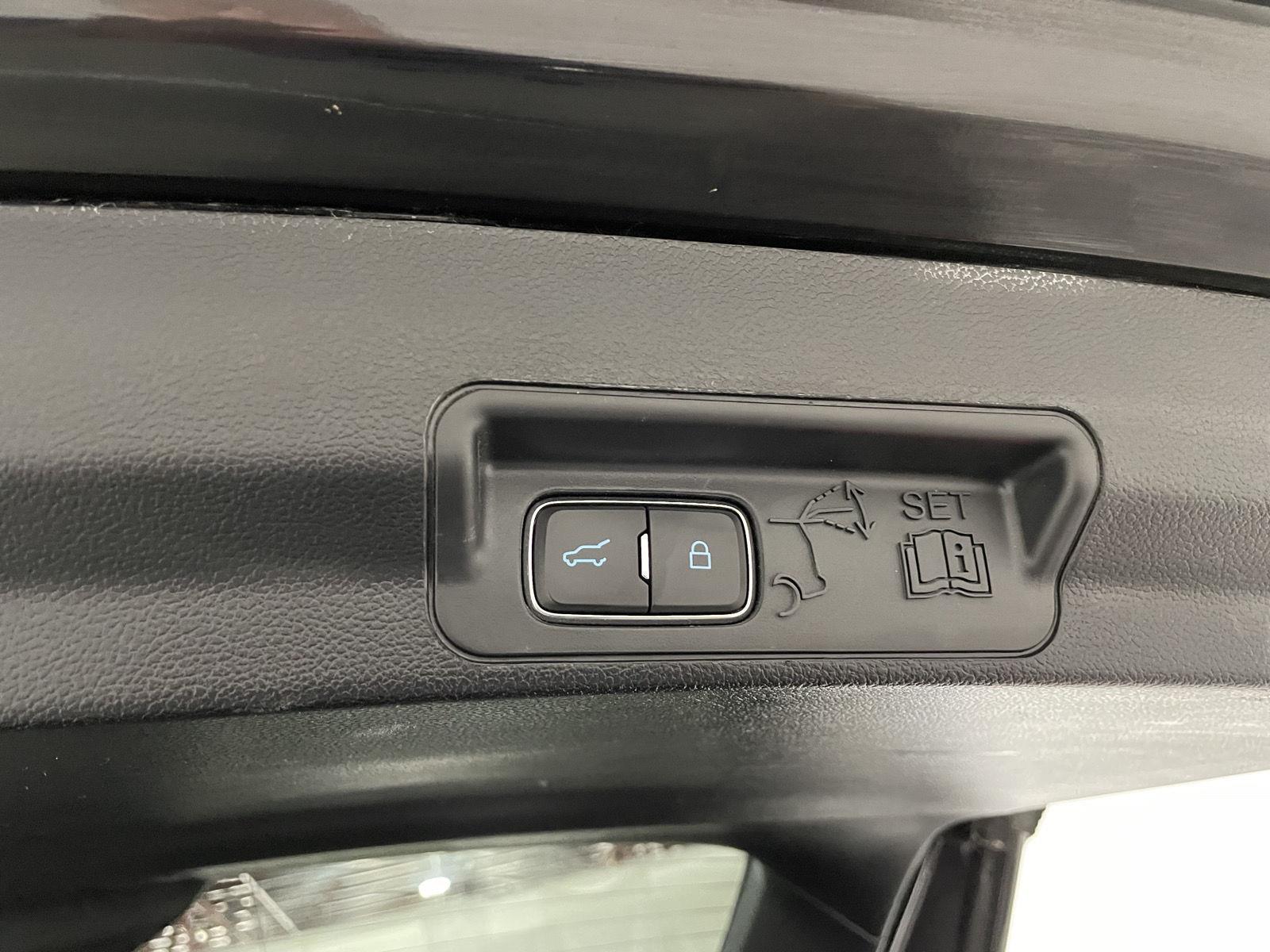 Used 2020 Ford Explorer XLT 4WD SUV for sale in St Joseph MO