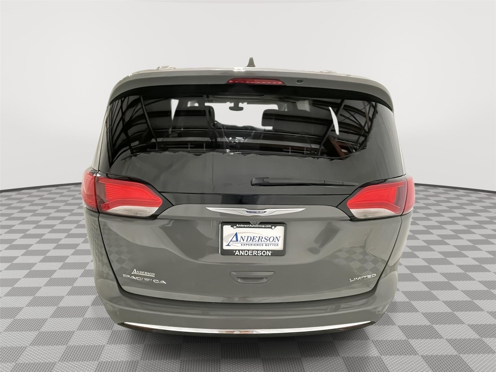 Pre-Owned 2020 Chrysler Pacifica for sale in St. Joseph MO