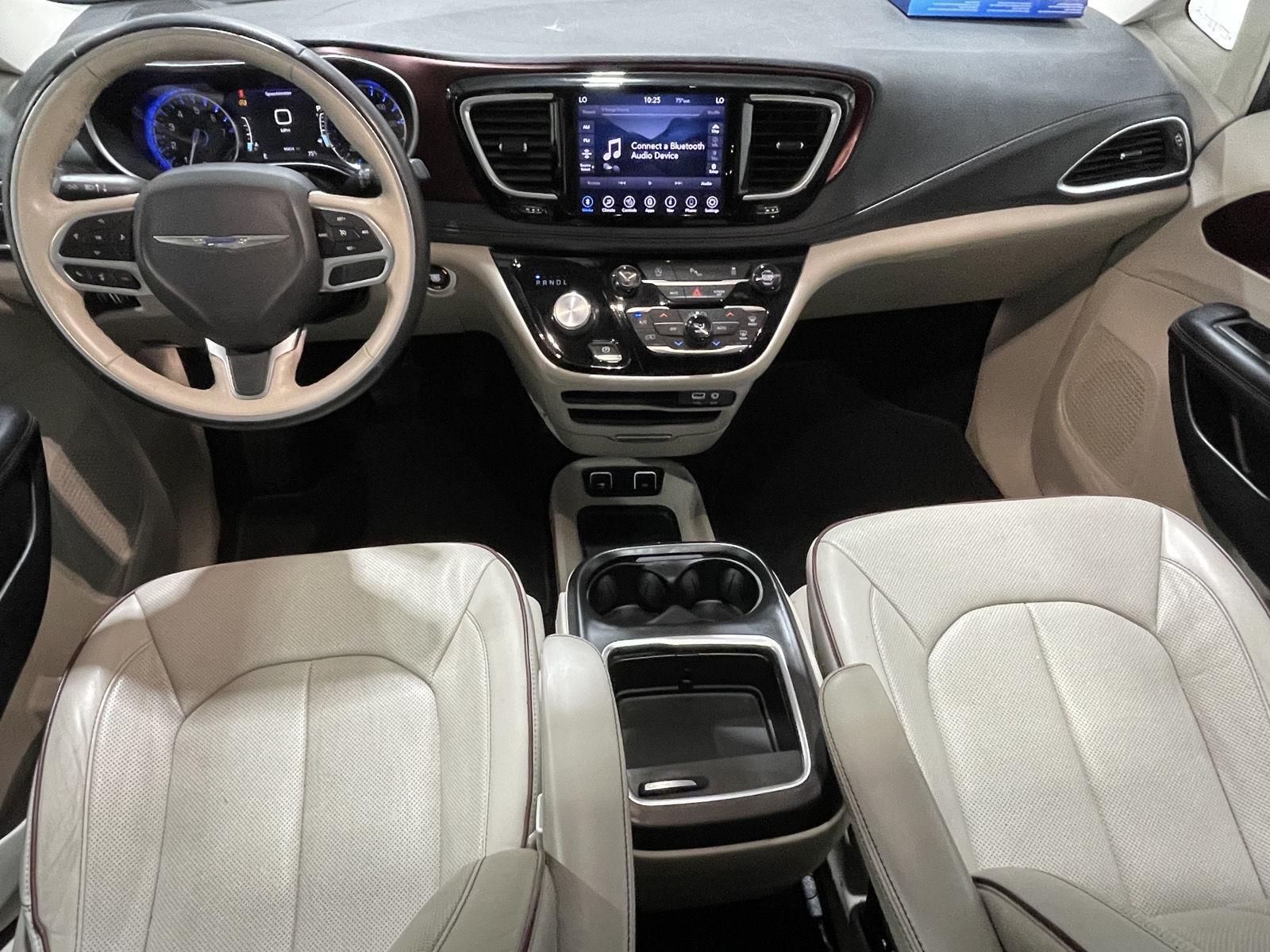 Pre-Owned 2020 Chrysler Pacifica for sale in St. Joseph MO