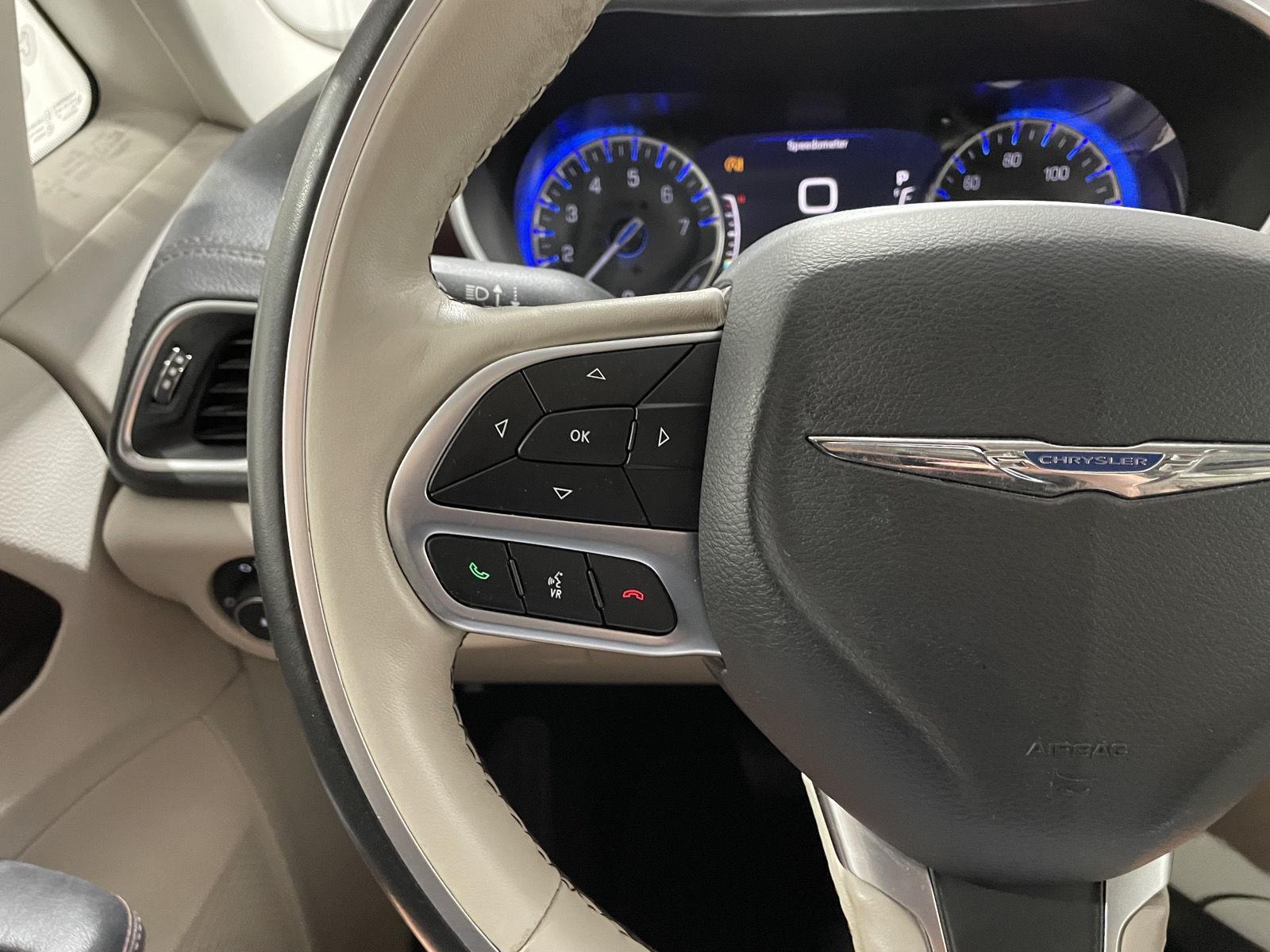 Pre-Owned 2020 Chrysler Pacifica for sale in St. Joseph MO