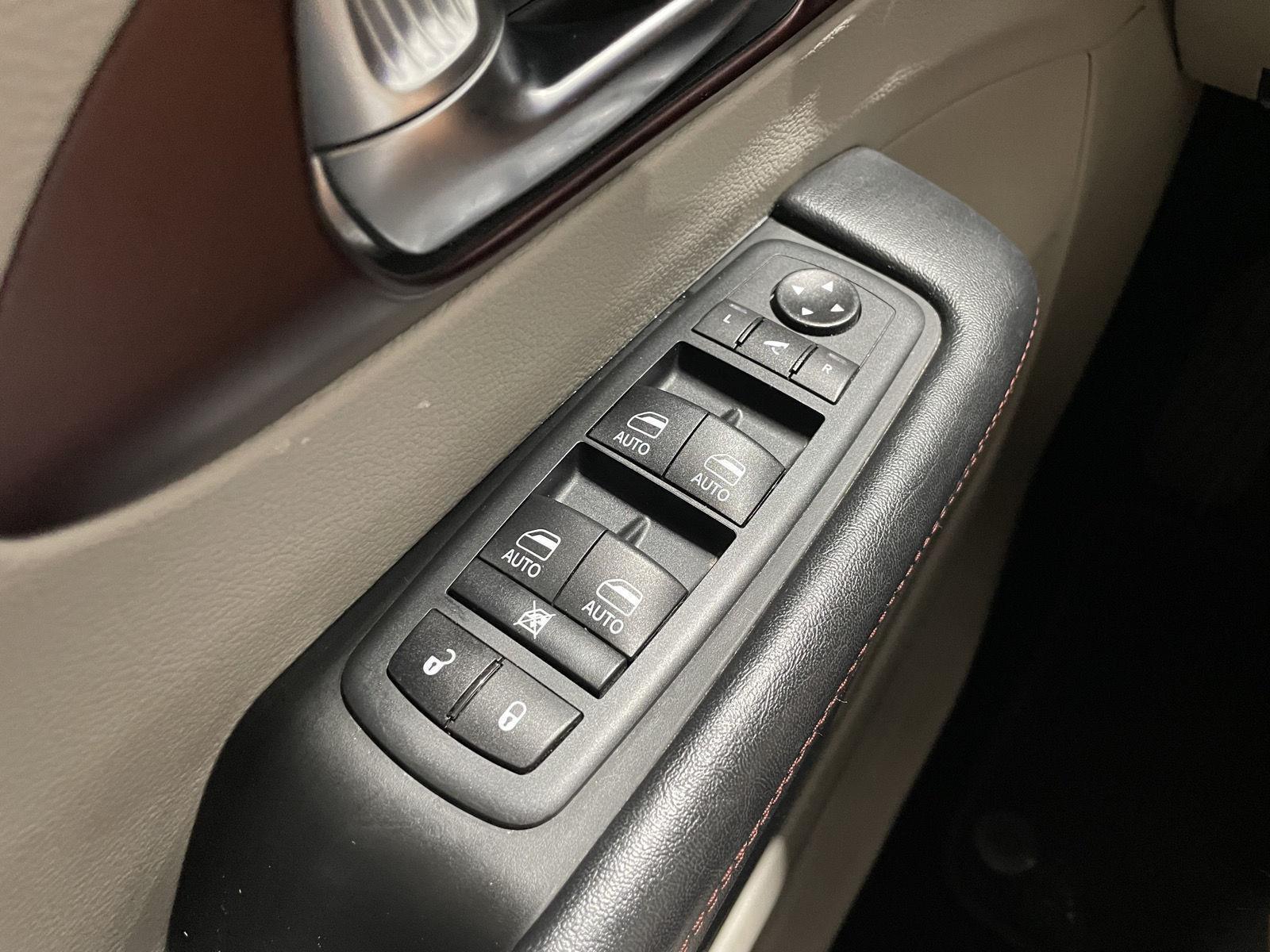 Pre-Owned 2020 Chrysler Pacifica for sale in St. Joseph MO