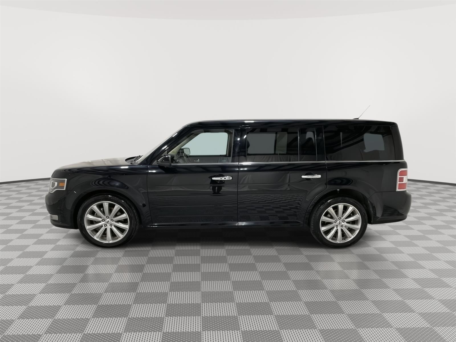 Used 2017 Ford Flex Limited with VIN 2FMHK6DT5HBA08640 for sale in Saint Joseph, MO